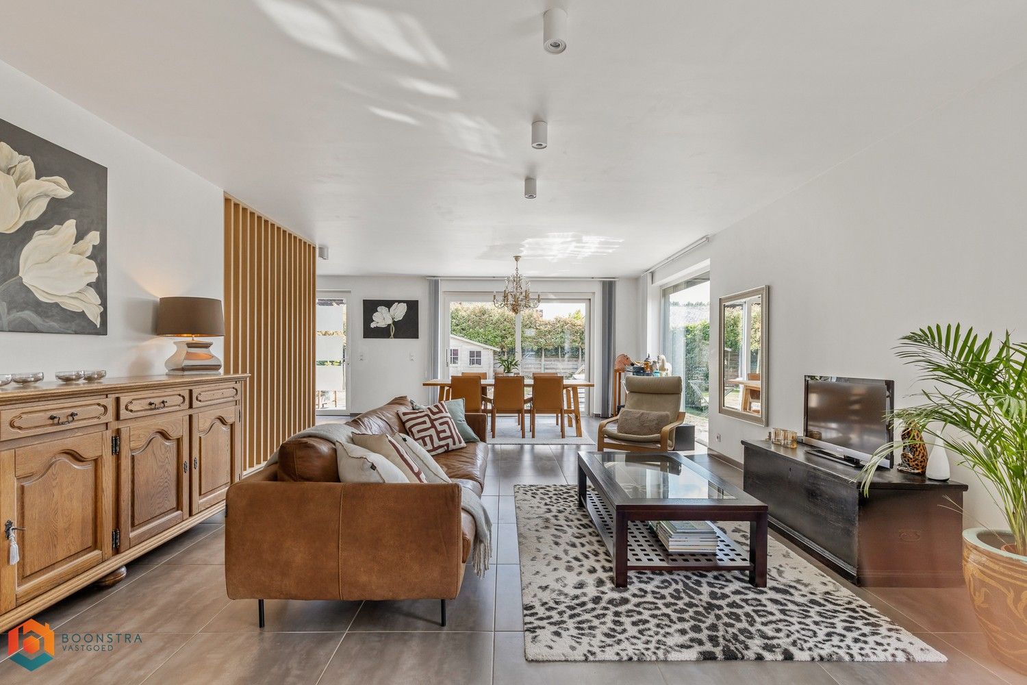 Recente energiezuinige woning met 3 slpkrs foto 3