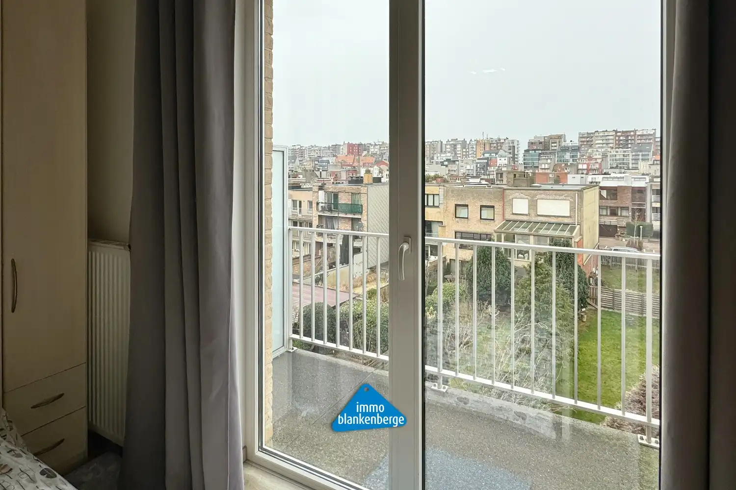 Recent éénslaapkamer-duplex appartement te Blankenberge foto 10