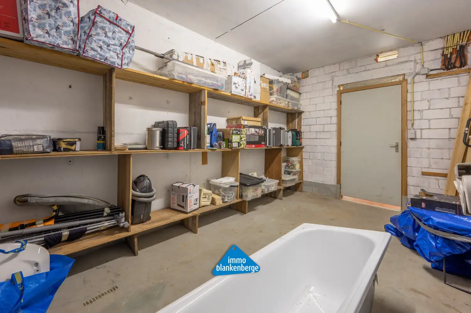 16 ruime kelders te koop in Residentie Spinnaker aan de jachthaven van Blankenberge foto 16