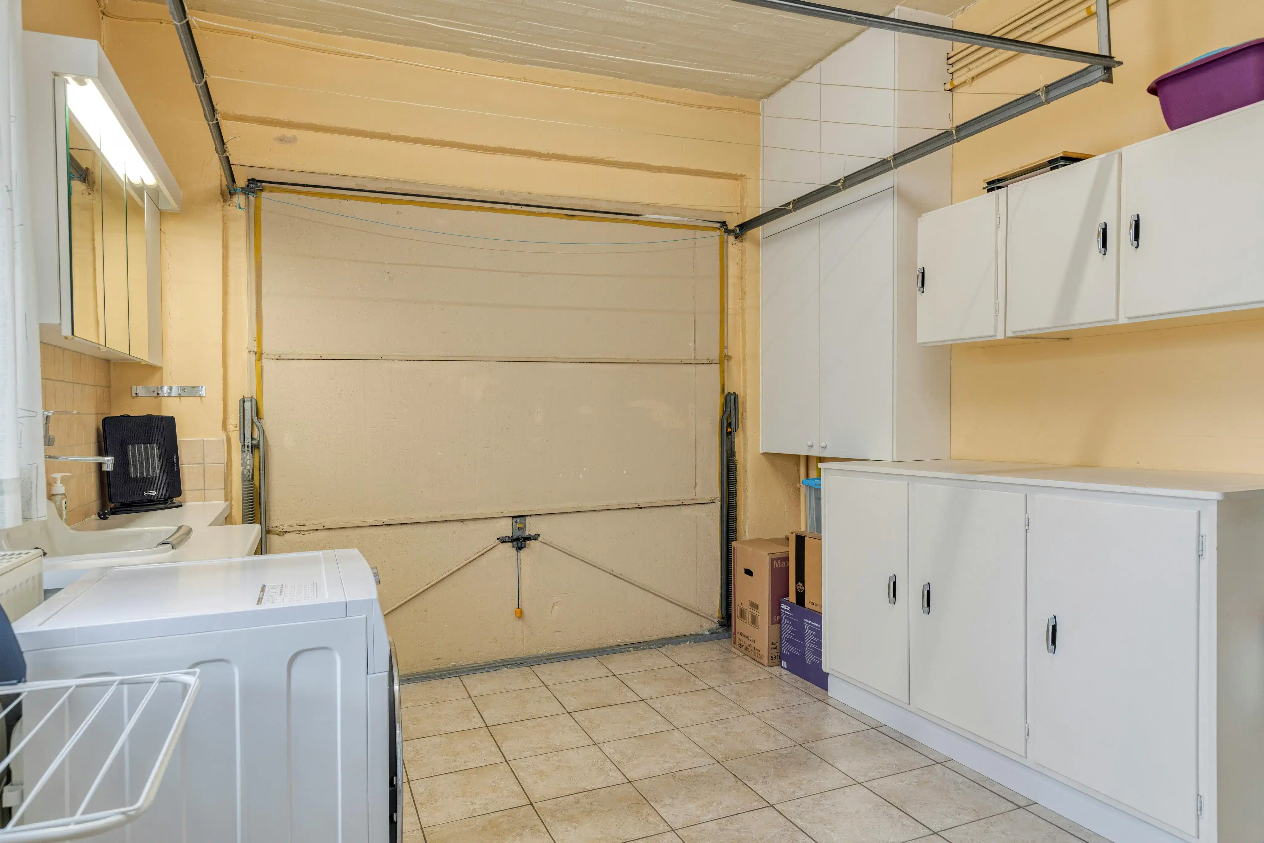 Op te frissen halfopen bebouwing in Stevoort  foto 7