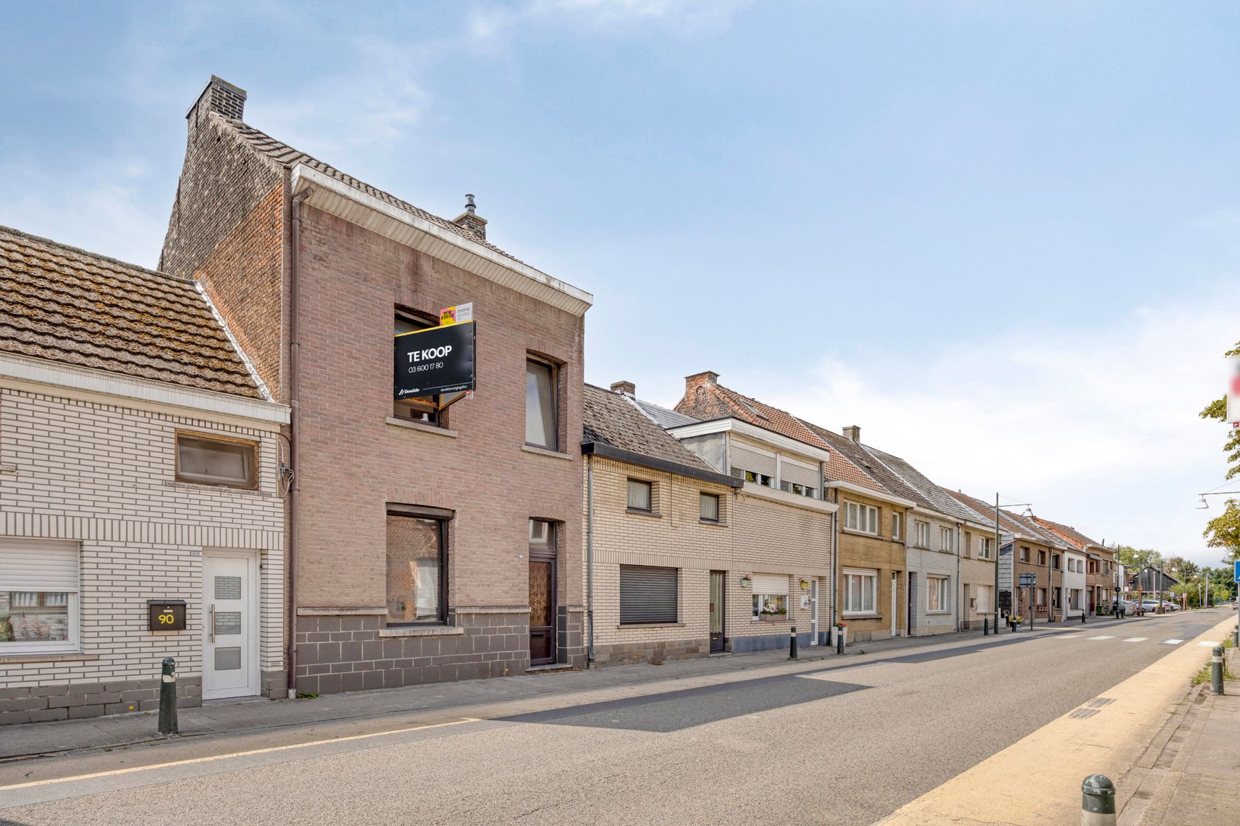 Te renoveren woning (3 slpk) met tuin. foto 12