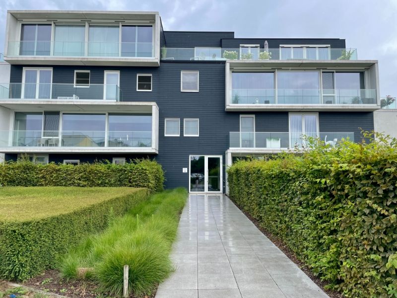 GELIJKVLOERSAPPARTEMENT IN MERELBEKE TE HUUR foto 14