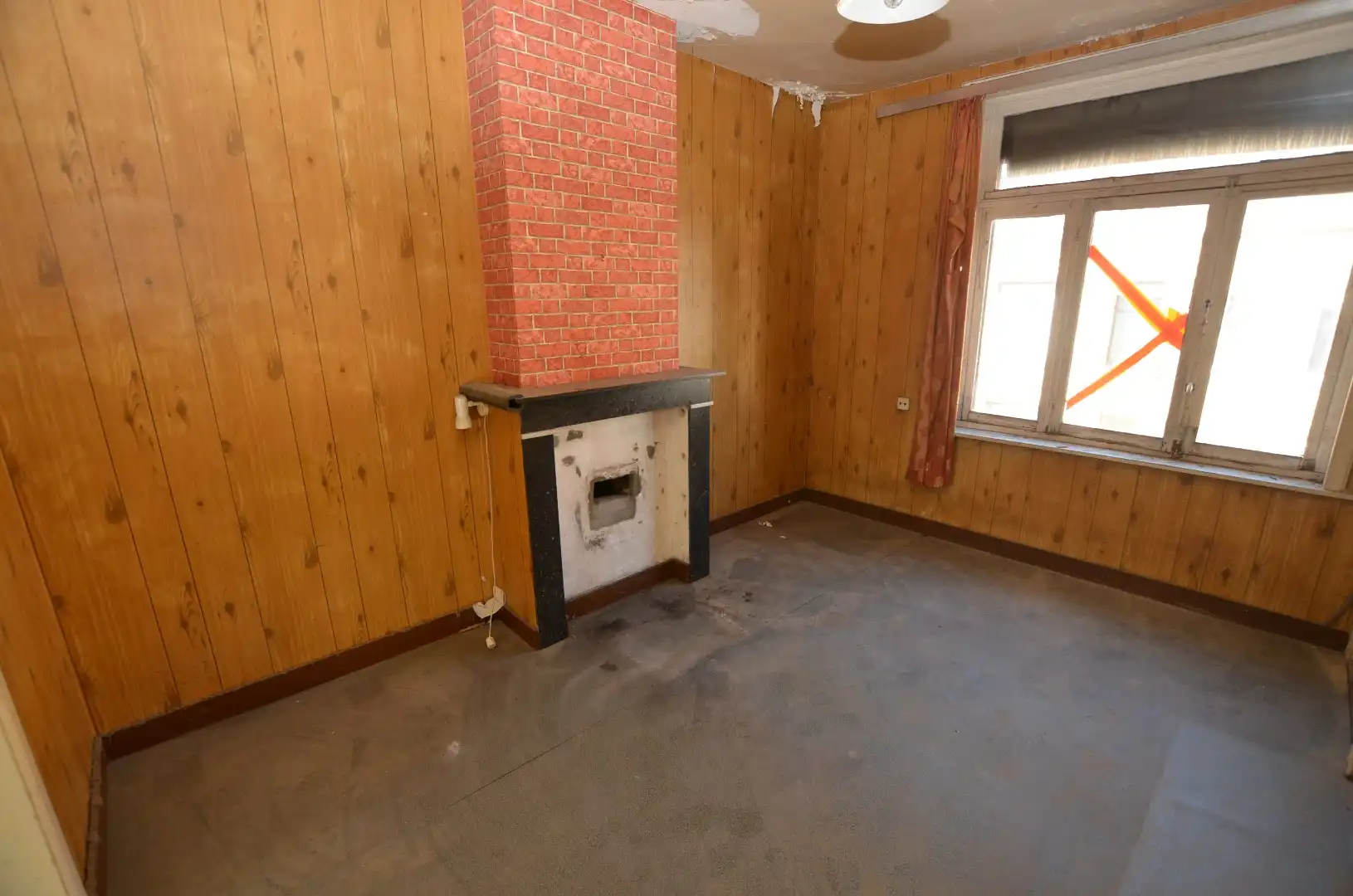 Te renoveren woonhuis foto 9