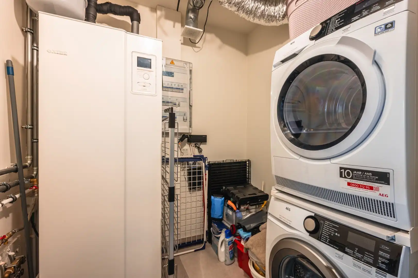 BEN appartement met aangenaam terras, 2 slks, autostaanplaats en direct instapklaar. foto 13