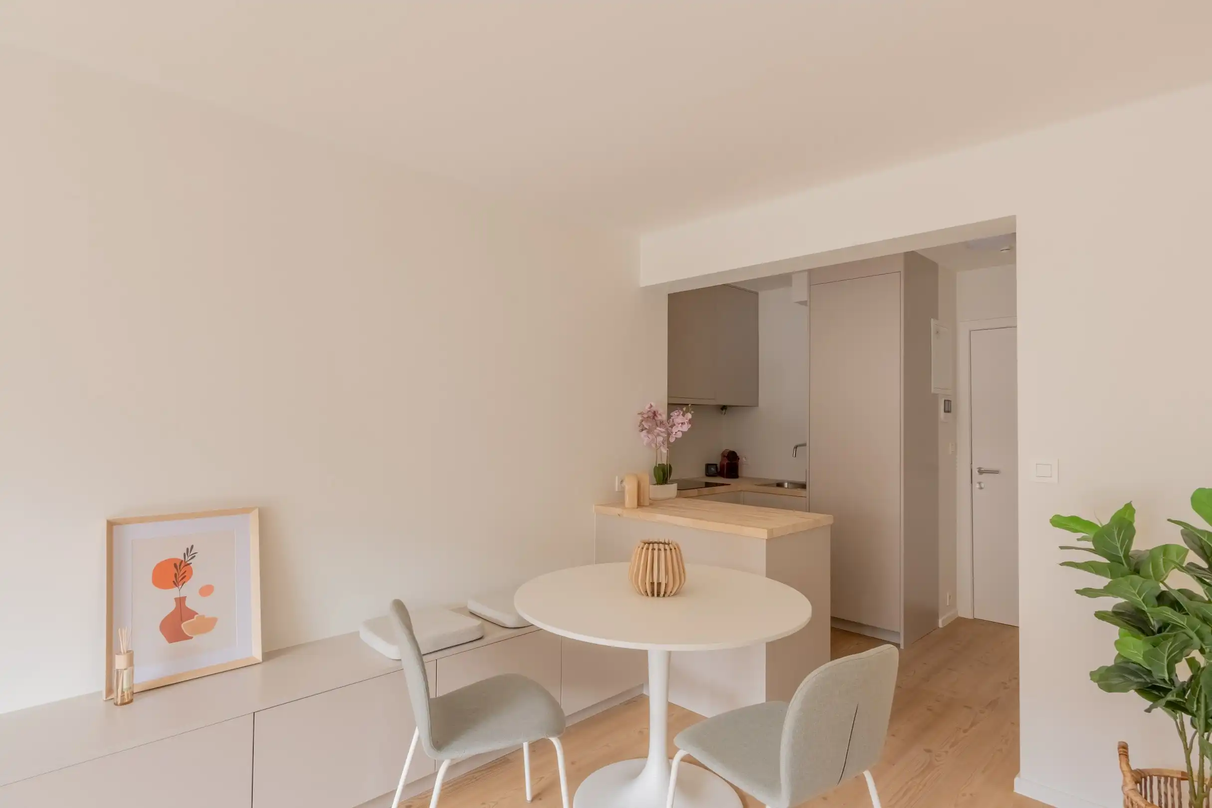 Mooi vernieuwde studio op een uitstekende locatie te Heist foto 7