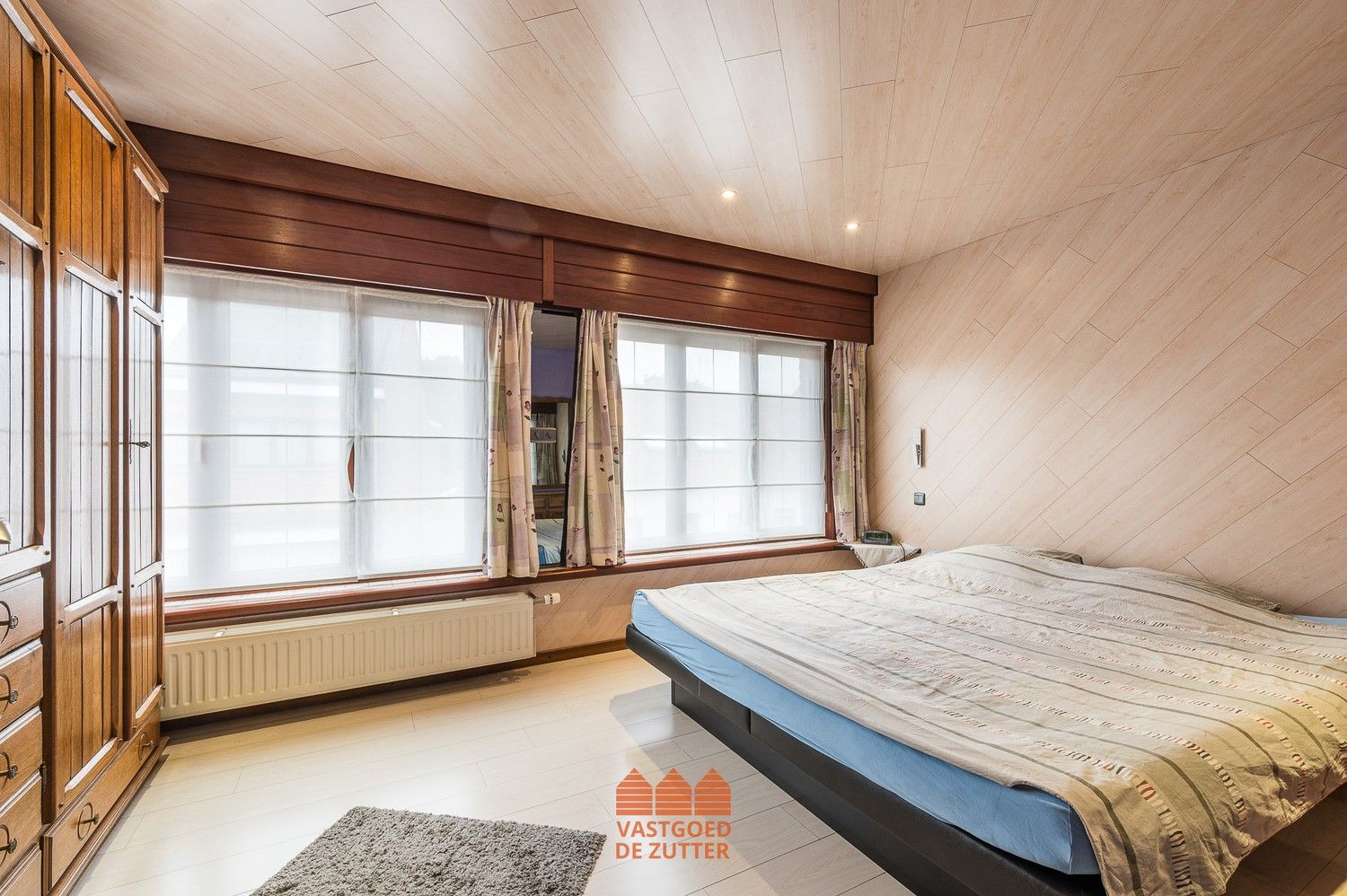Unieke open bebouwing met functionele schrijnwerkerij op 1.376 m² foto 25