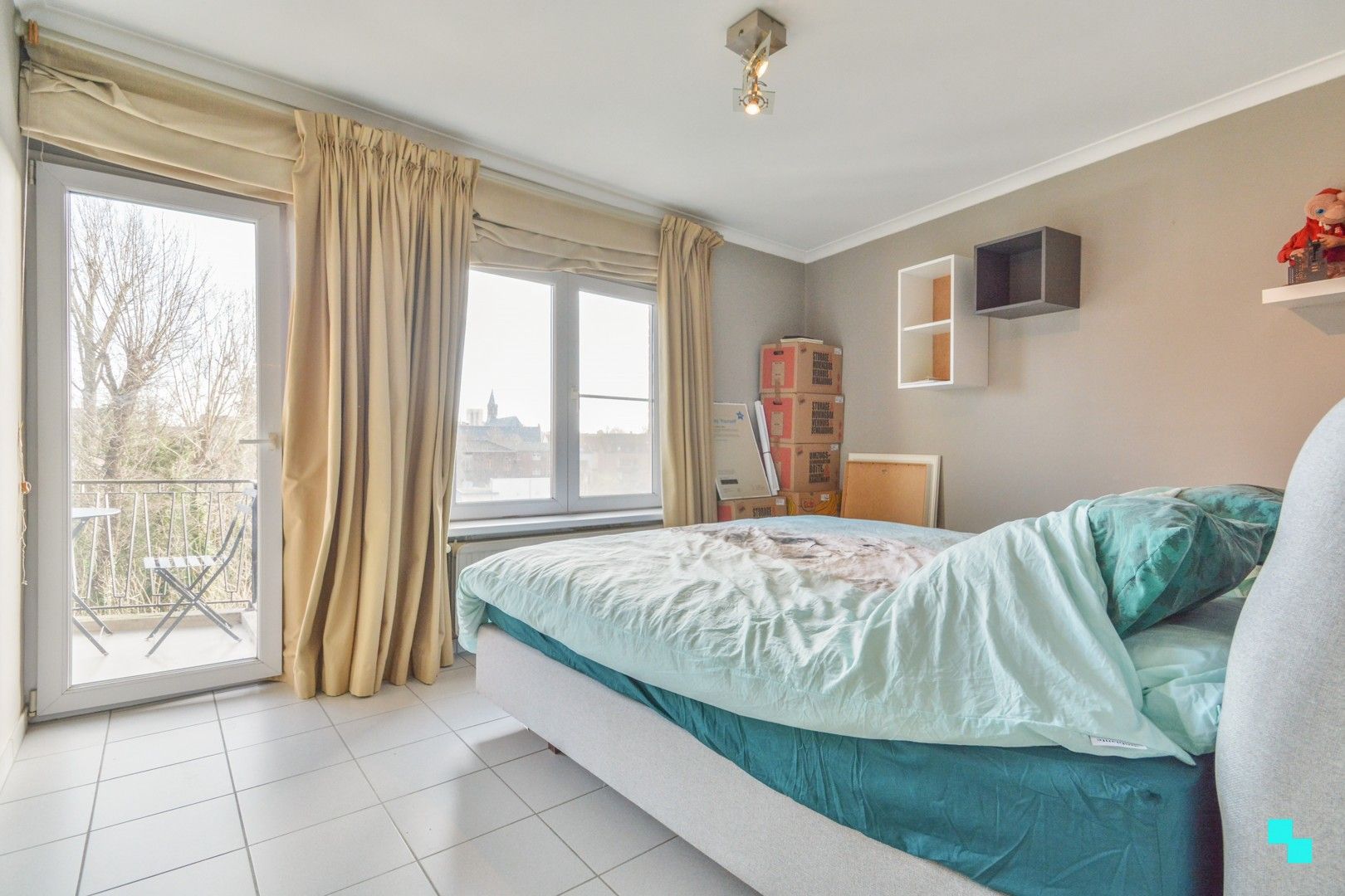 Appartement met garagebox op de Coupure foto 12