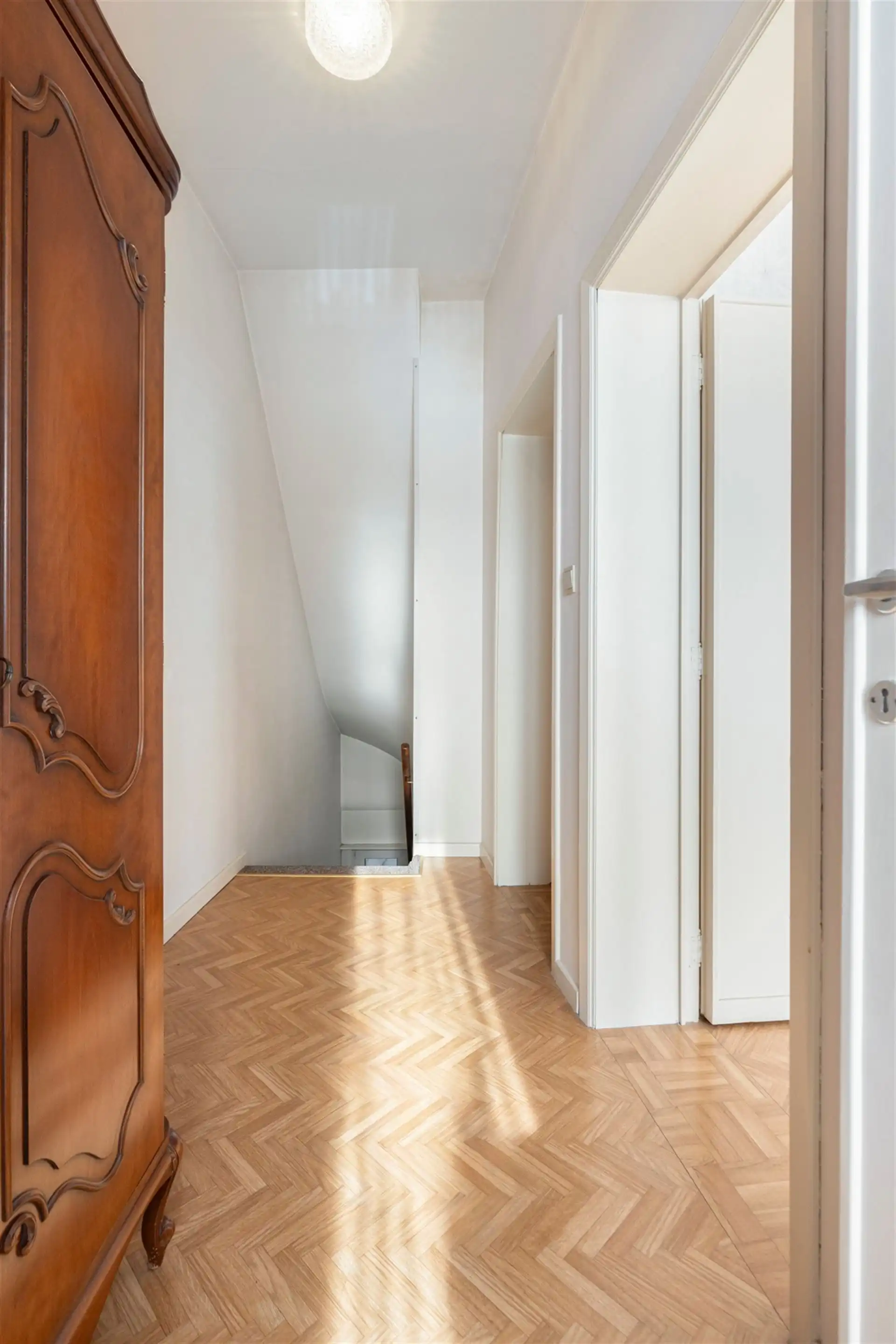 Karaktervolle woning met 3 (mogelijk 4) slaapkamers.  foto 11