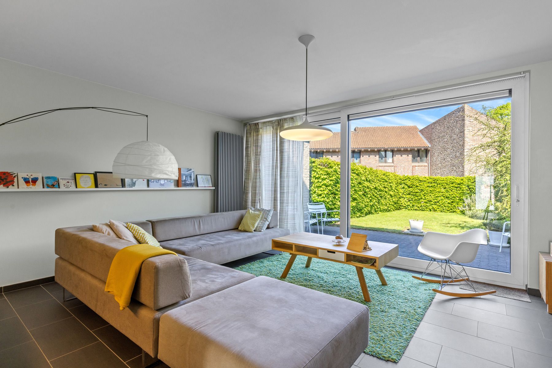 Instapklare gezinswoning met tuin en 4 slpks foto 3