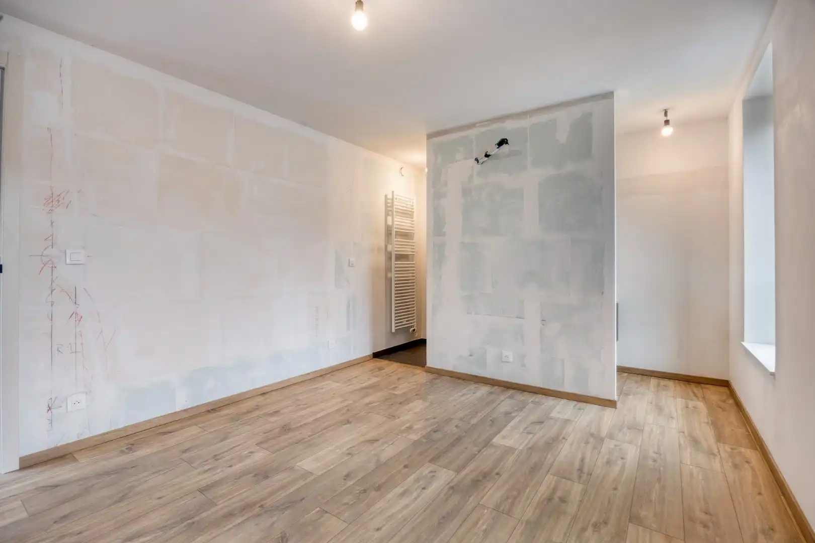 Nieuwbouwwoning met 3 slaapkamers, 3 badkamers, tuin, terras en autostaanplaats in Tienen – EPC 27 kWh/m² - bewoonbare opp. 172 m² foto 29