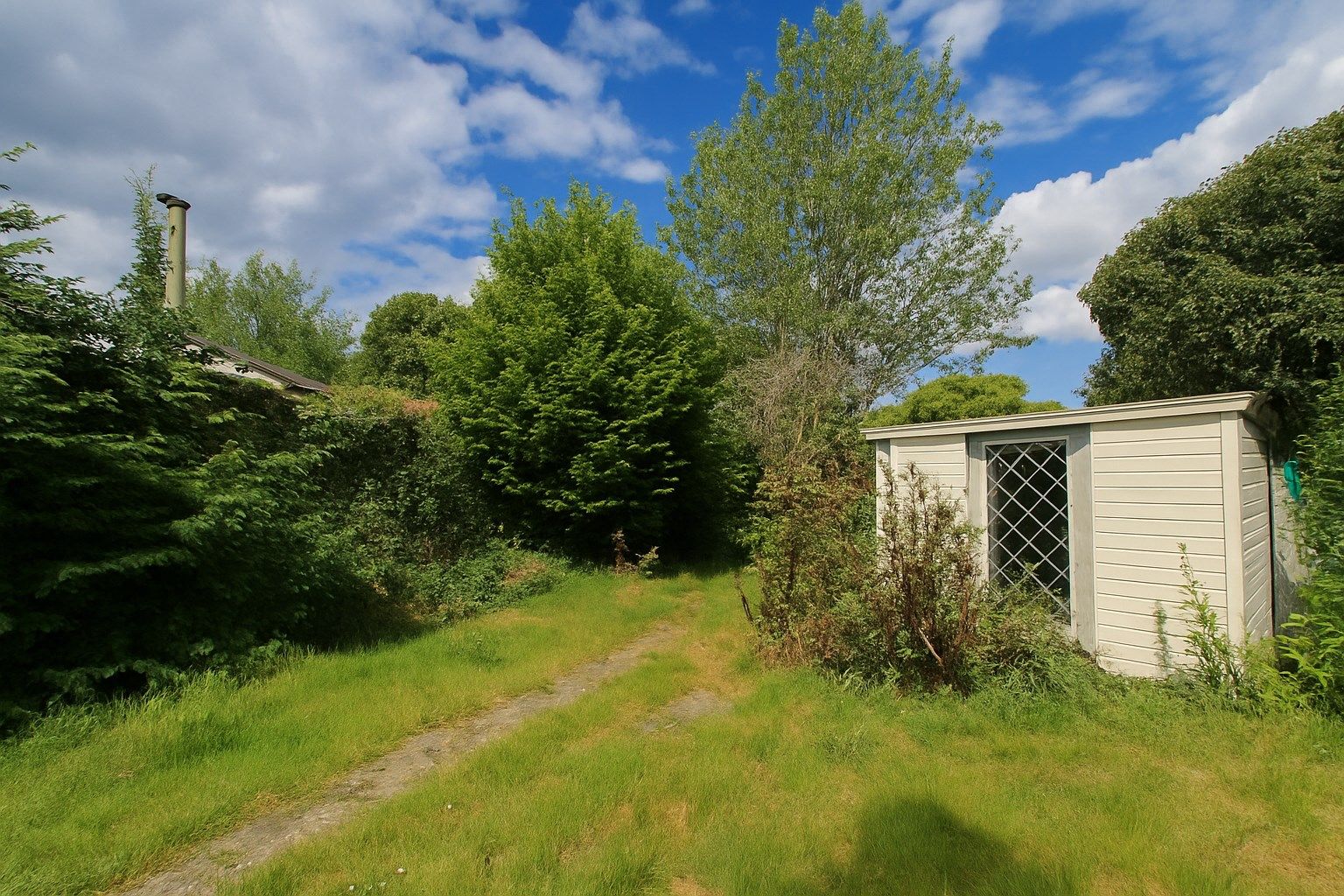Te koop: Te renoveren woning in het hart van Sint-Niklaas – karakter, ruimte én topligging! foto 10
