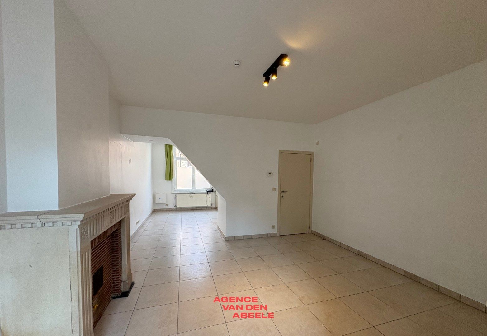 Zeer ruime en charmante woning in centrum Brugge foto 3