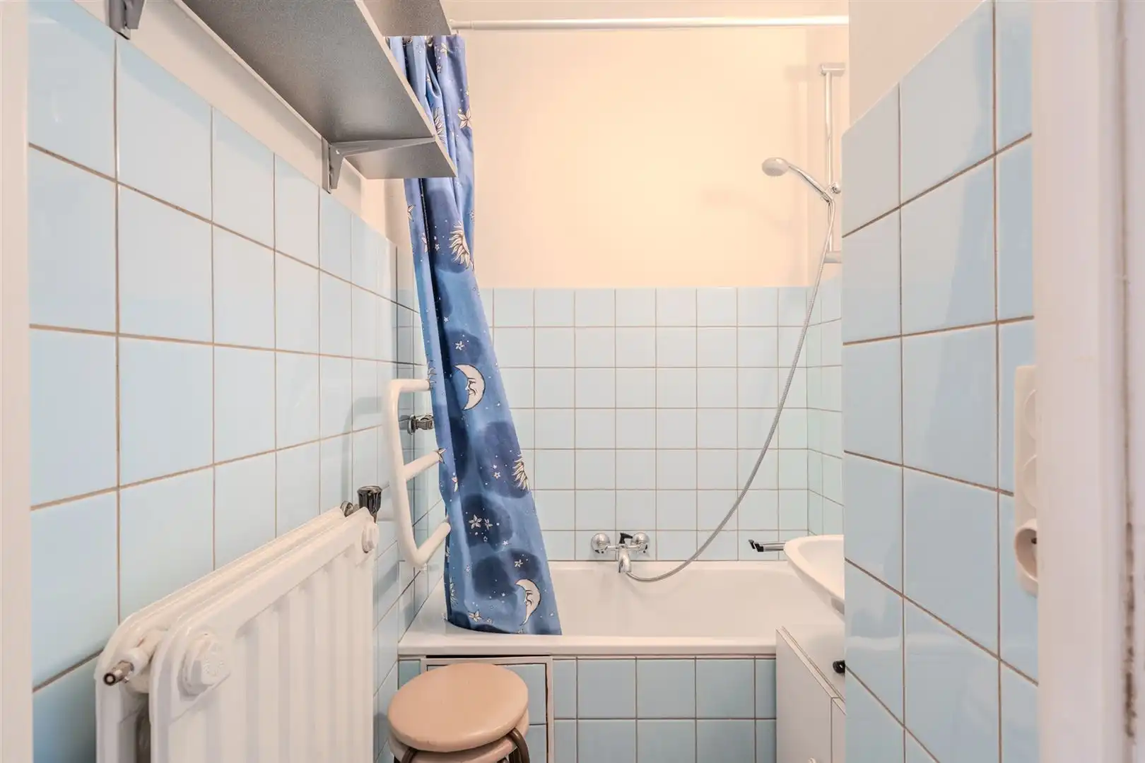 Studio met slaaphoek en frontaal zeezicht foto 16