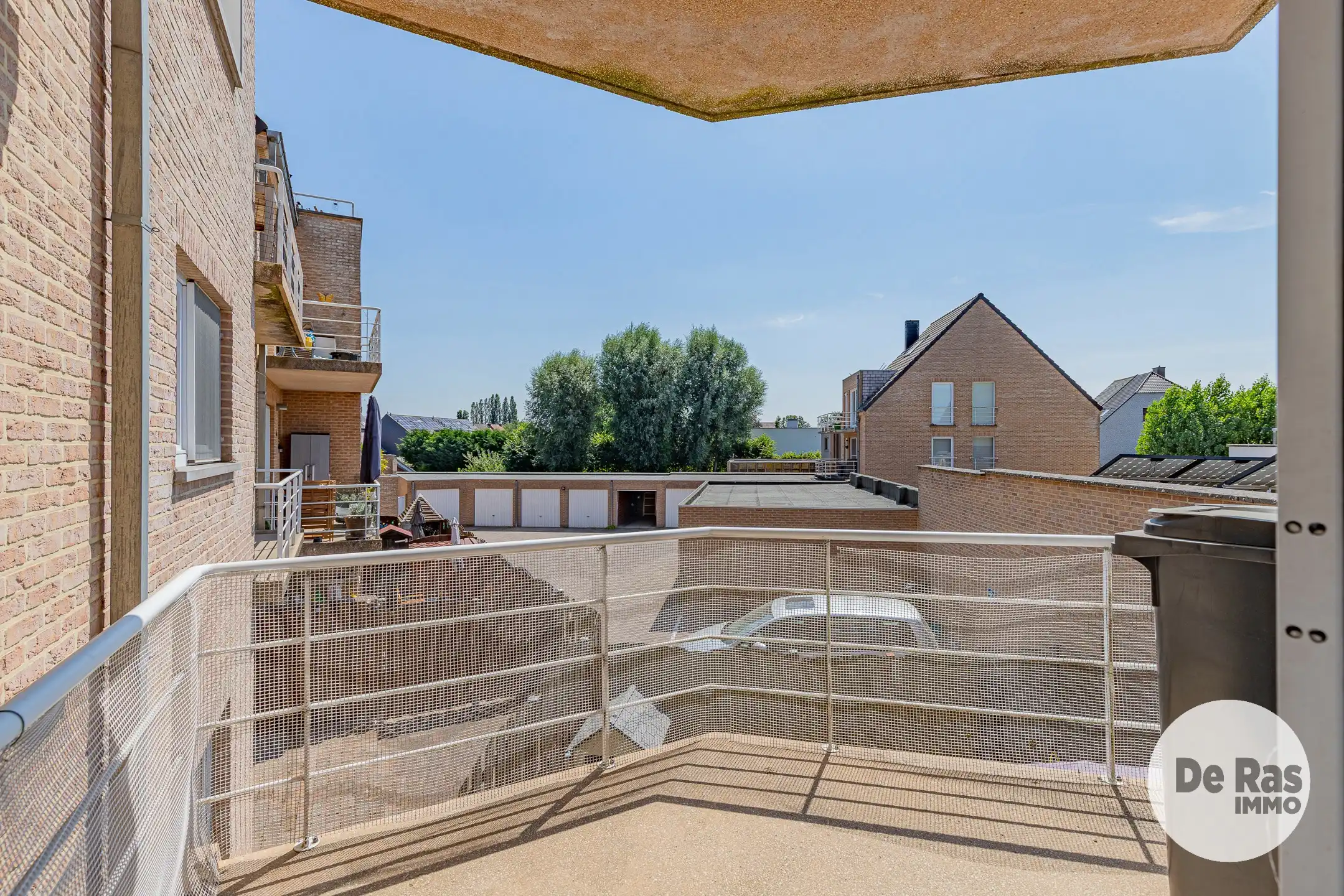 HAALTERT - Instapklaar appartement met 3 kamers aan station foto 18