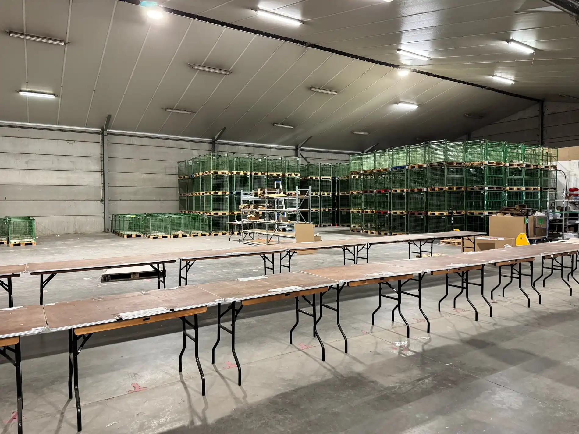 Loods met burelen te huur te Koekelare  foto 14