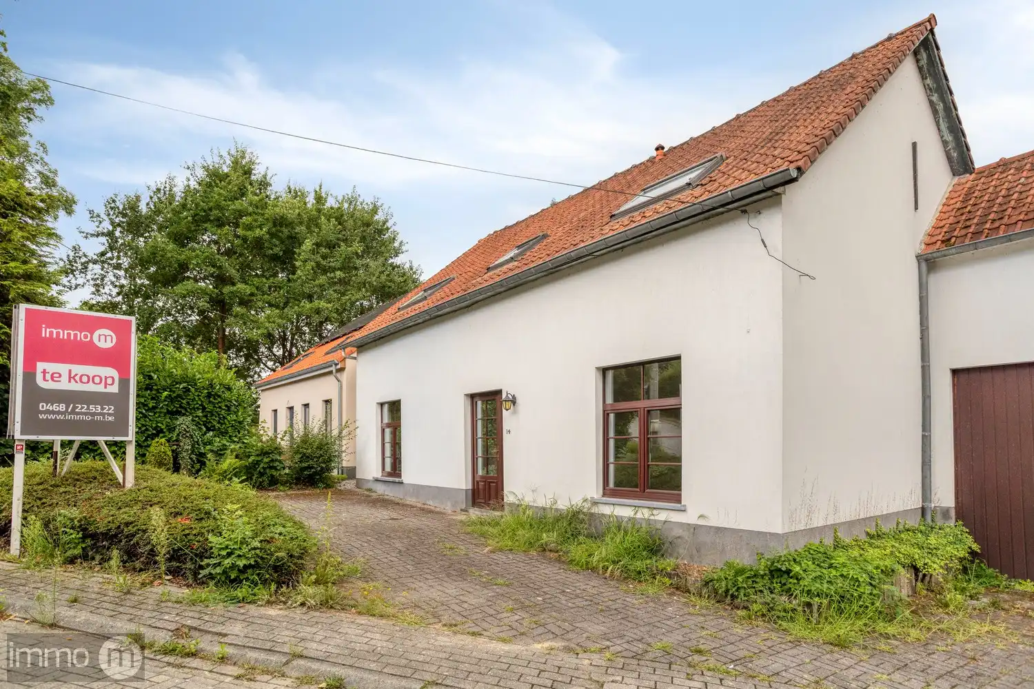 **Ruime rustige eengezinswoning met 5 slaapkamers, tuin, garage en 3 parkeerplaatsen in Huldenberg te koop** foto 2