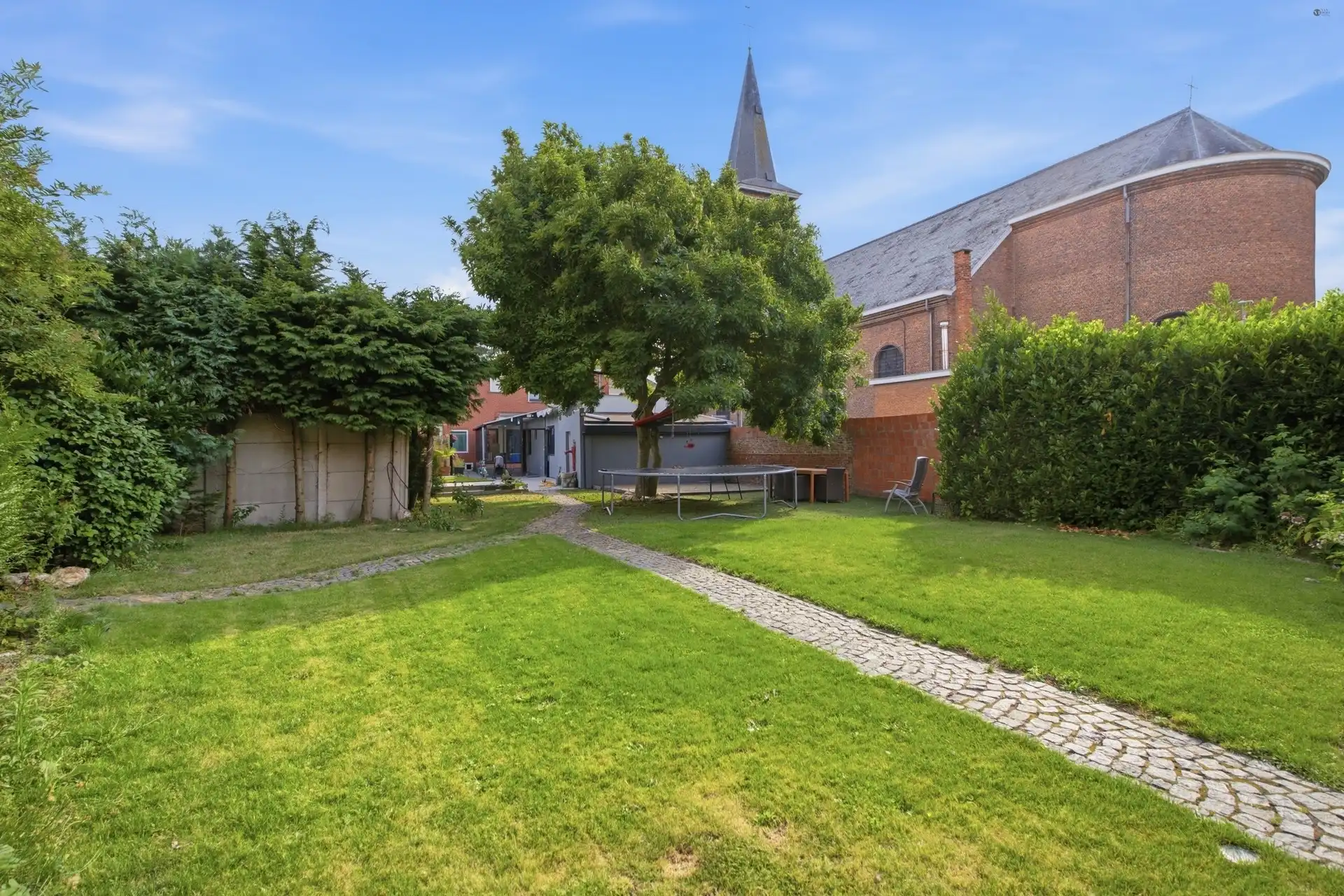Ruime woonst met tal van mogelijkheden foto 5