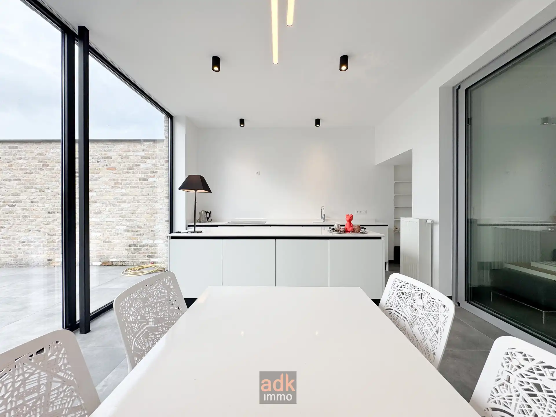 Instapklare 4-gevelwoning met zonnige tuin, terras. foto 4