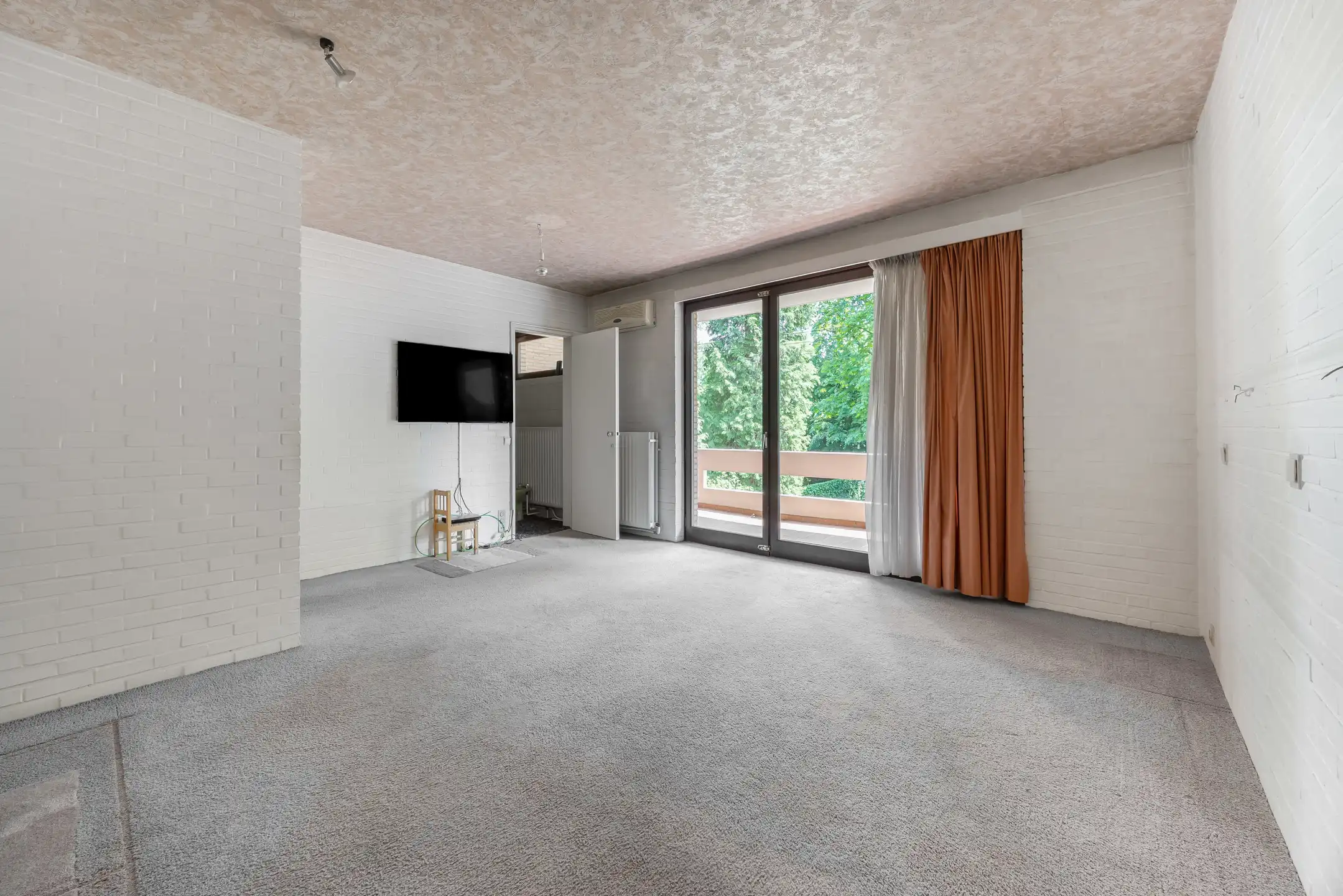 Karaktervolle villa met mooie tuin op toplocatie in Kapellen foto 14