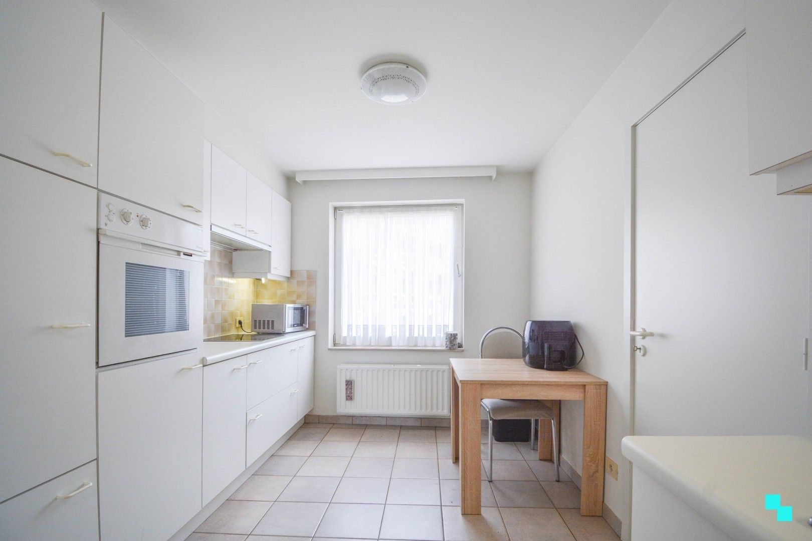 Appartement met ruim terras & garagebox - centrum Hooglede foto 9