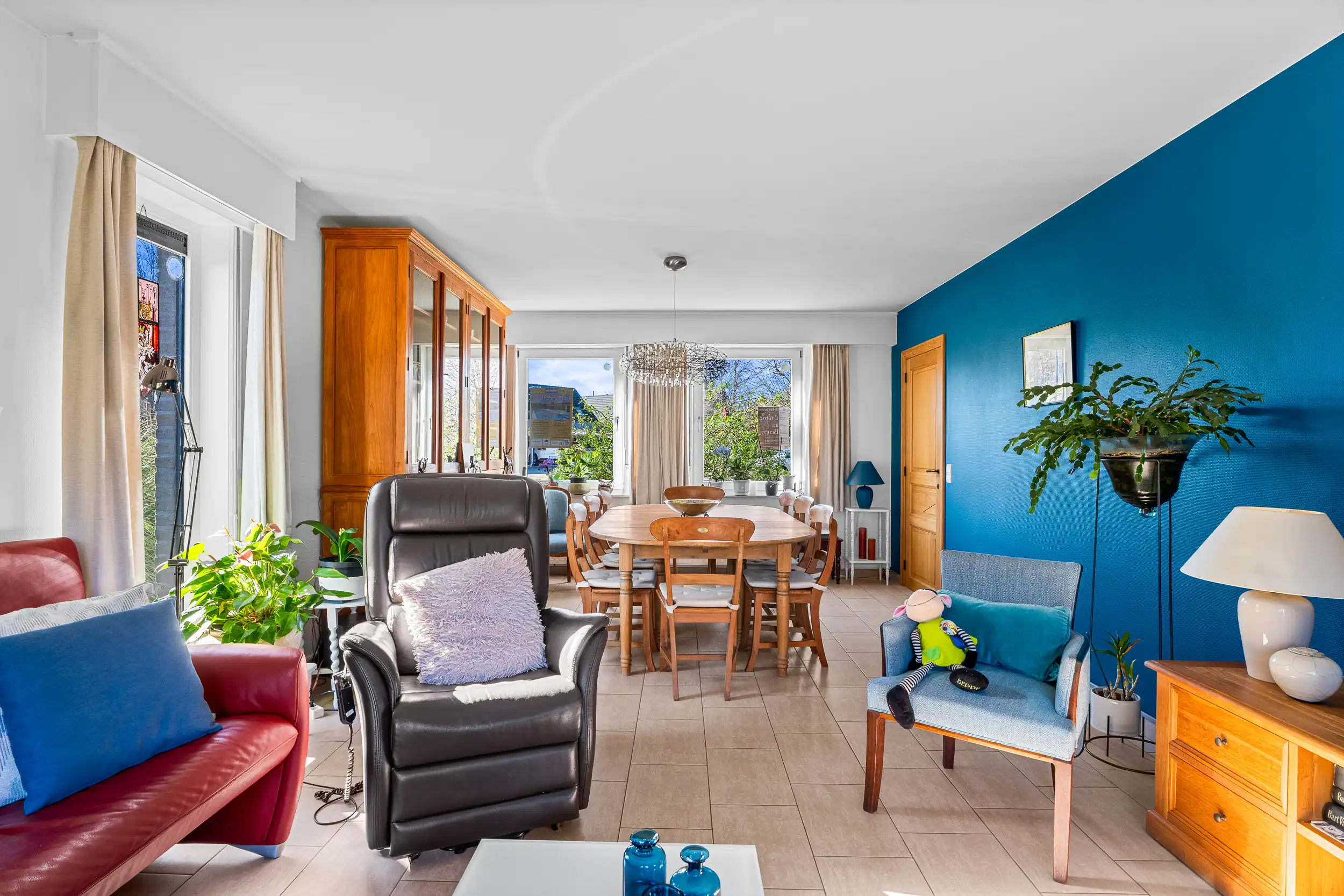 Instapklare gezinswoning in gegeerde, residentiële, woonwijk foto 4