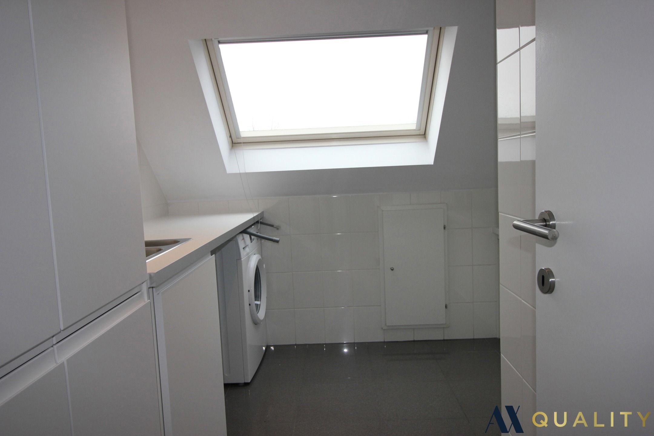 Ruime Penthouse met 2 slaapkamers en ruim terras foto 11