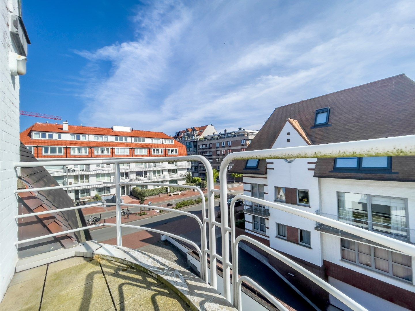 Duplex appartement in een villa-residentie te Albertstrand. Inclusief garage. foto 3