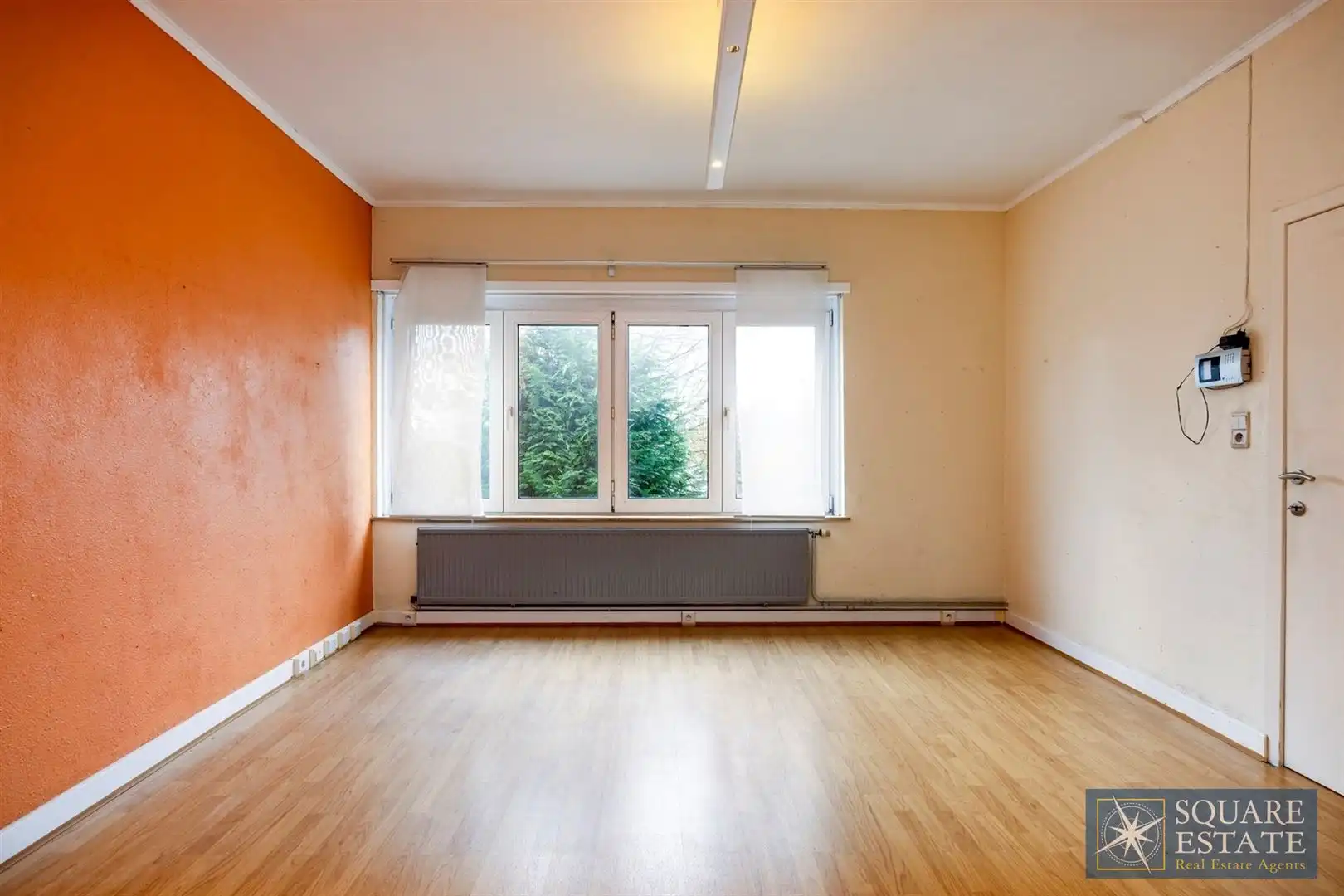 Kantoorgebouw foto 7