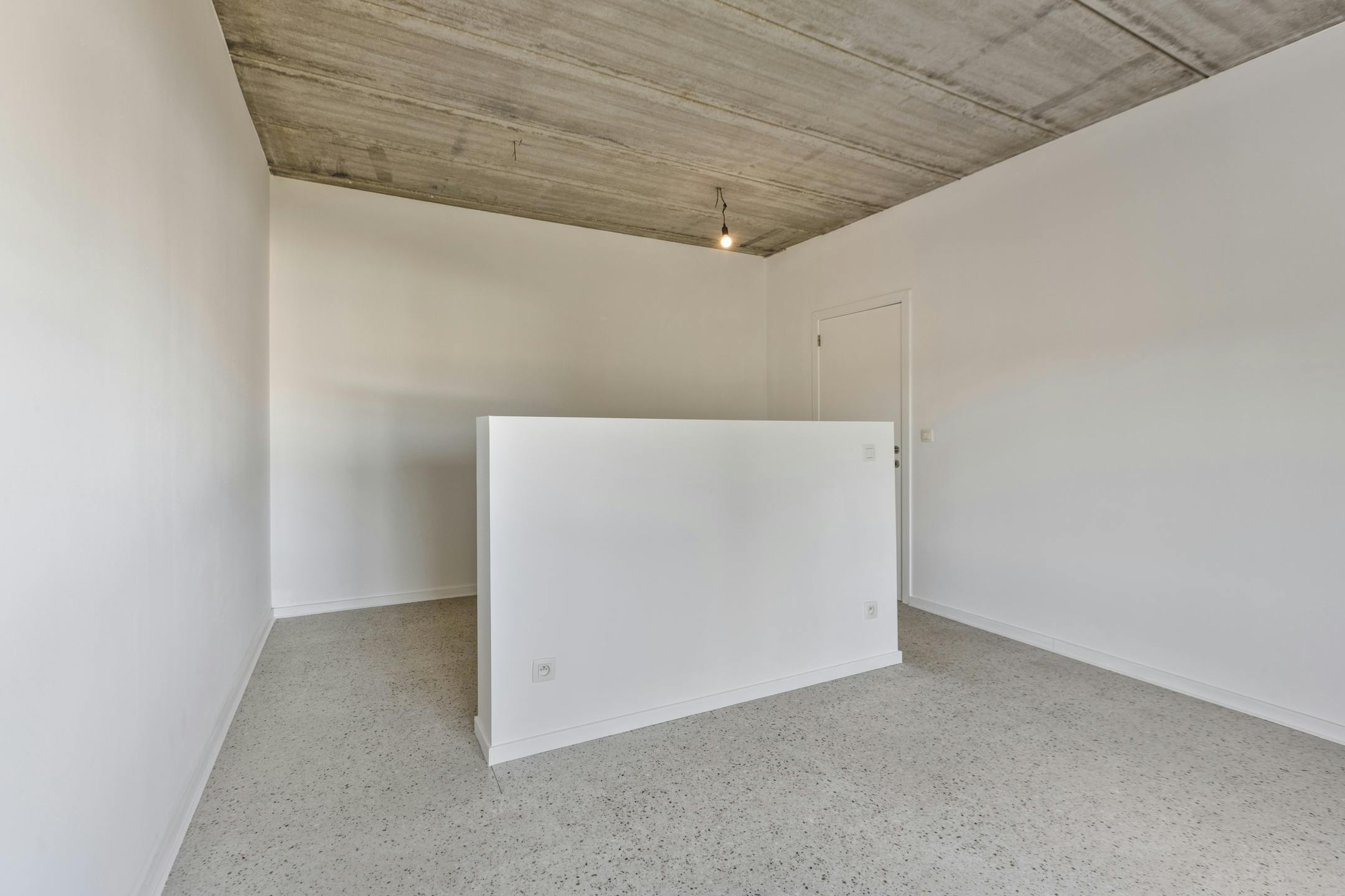 Volledig vernieuwde woning met 4 slaapkamers in Stevoort foto 22