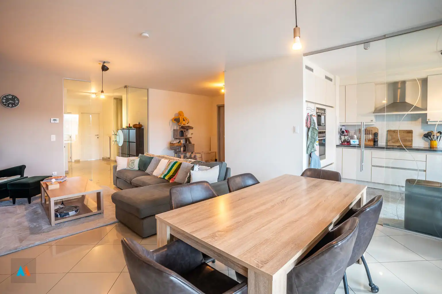 Appartement met twee slaapkamers en een garagebox foto 5