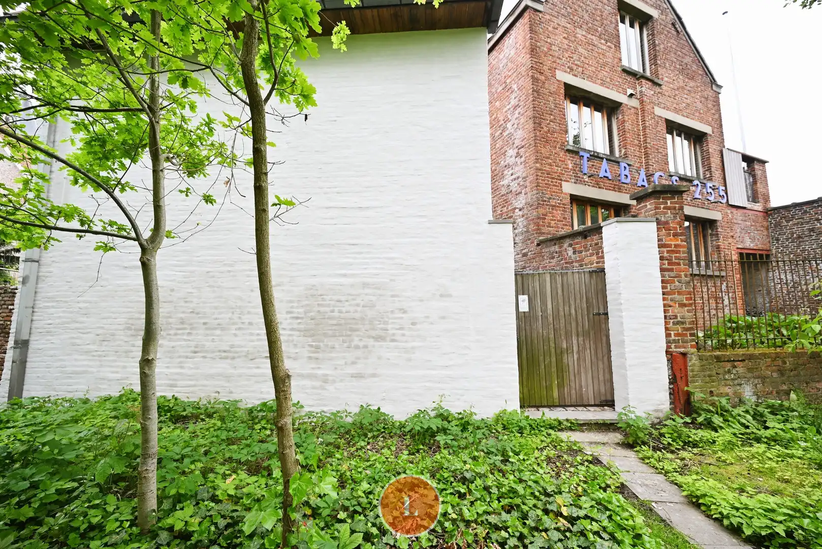 Uniek gelegen gerenoveerde woning te koop in het centrum van Menen.&nbsp; foto 4