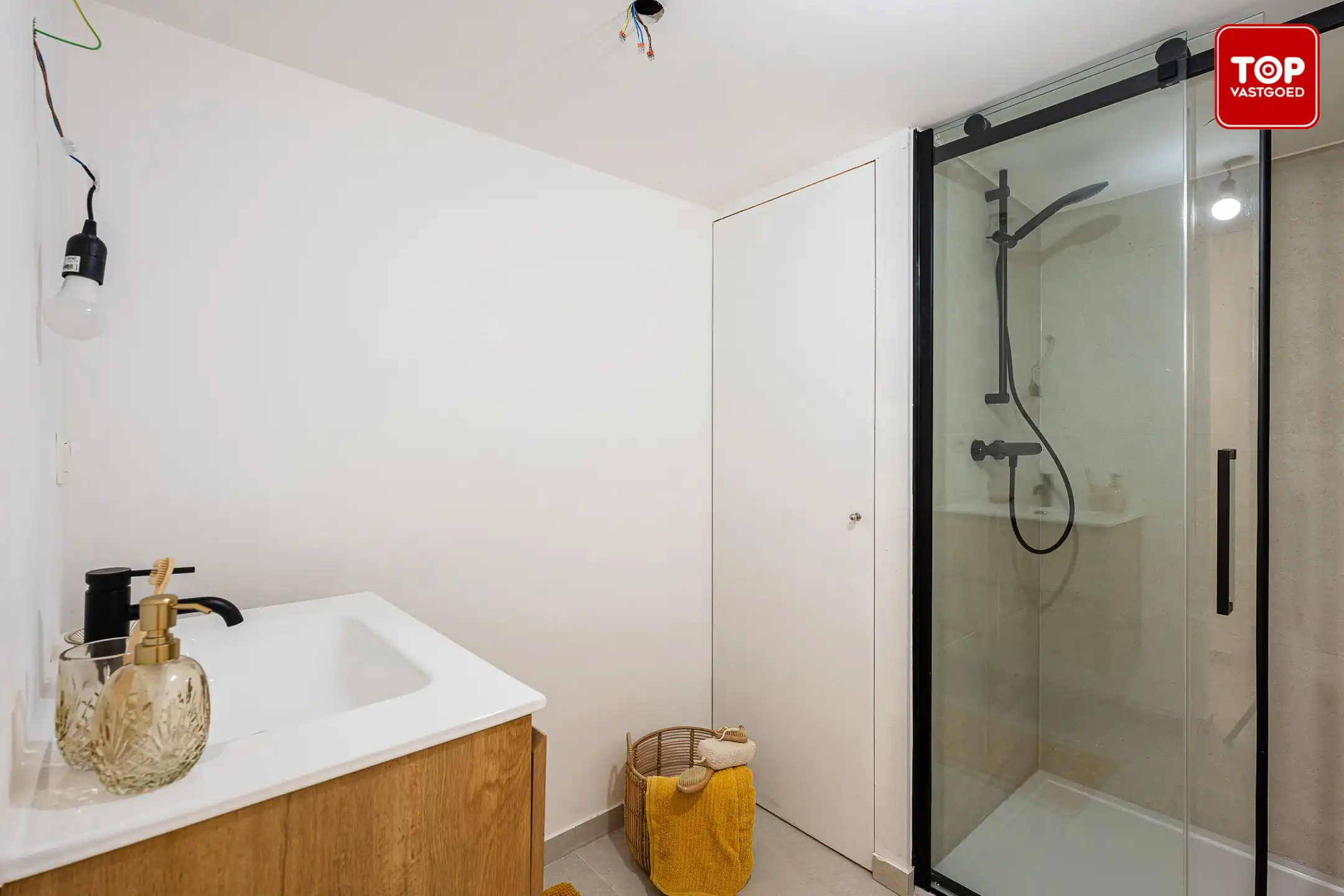 Stijlvol appartement met 2 slaapkamers op een toplocatie foto 16
