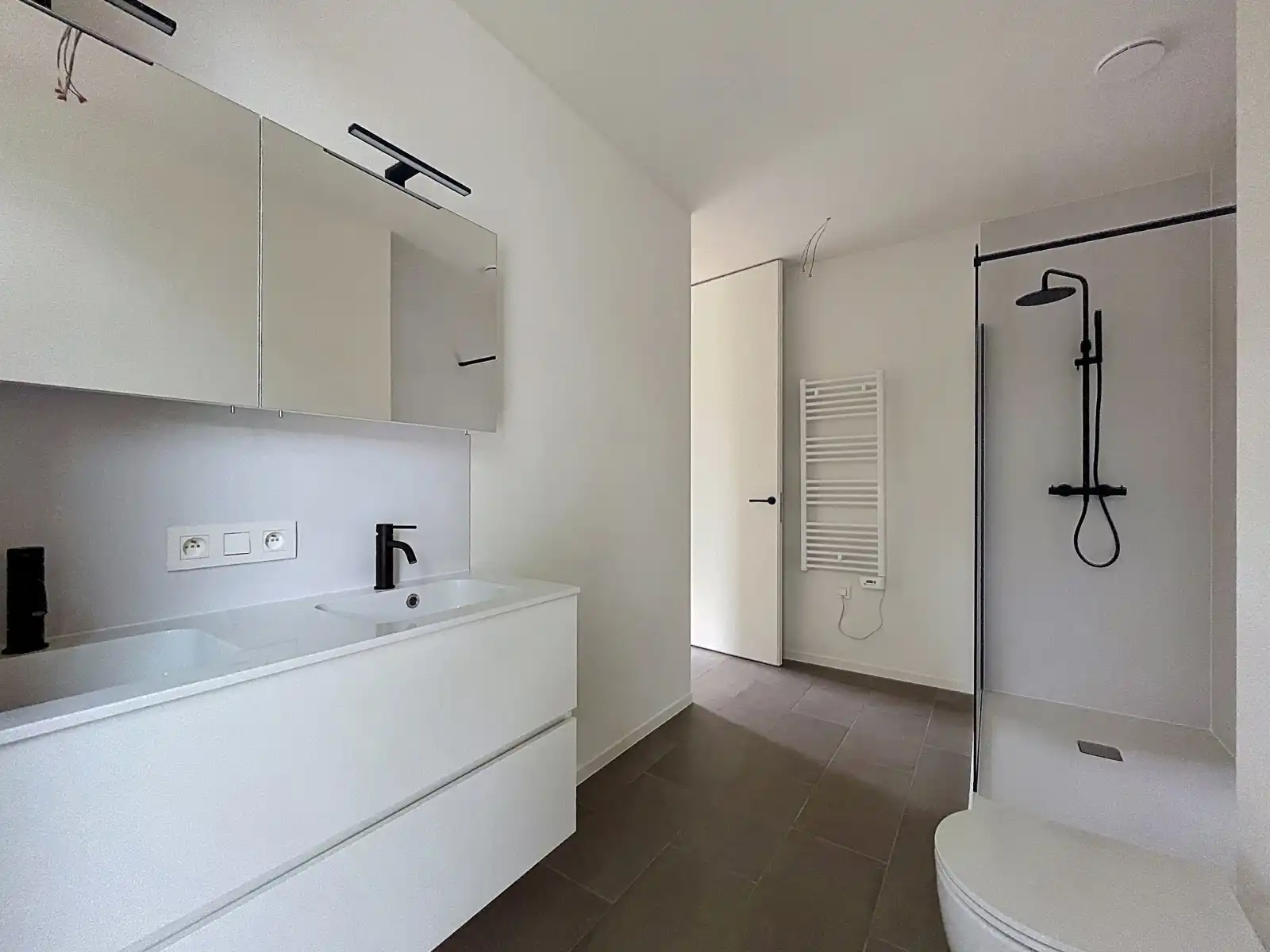Instapklare nieuwbouwwoning – incl. BTW & registratie €359.090 ✨ foto 10