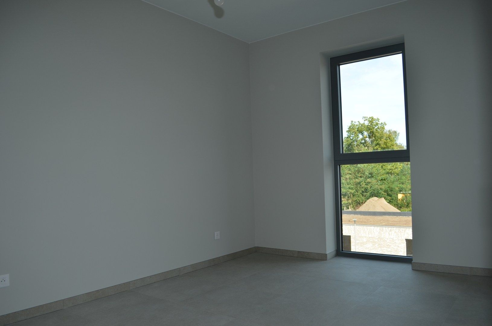 Wonen aan 't kanaal in een appartement met twee slaapkamers met ruim terras.  Lift aanwezig. foto 13