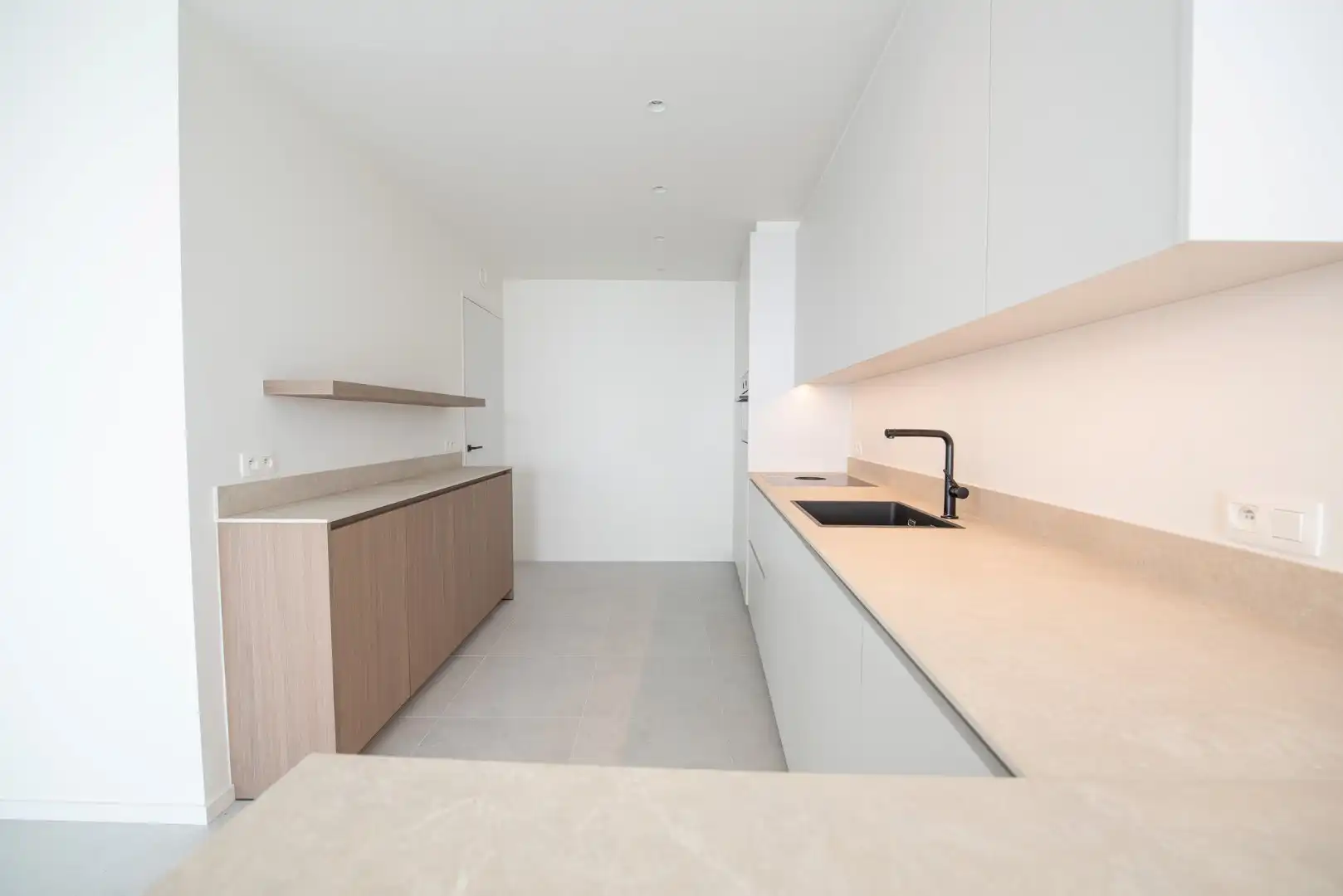 Prachtig, kwaliteitsvolle nieuwbouwappartement in het hartje van Kruishoutem! foto 5