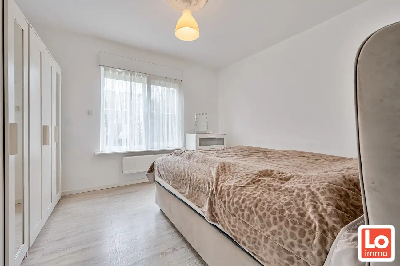 Mooie instapklare open gelijkvloers woning met extra garage op een heel rustige locatie in Lochristi foto 13