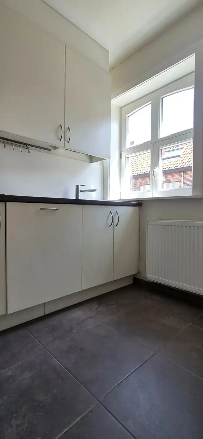 Brugge: centraal gelegen 2 slpk appartement foto 6
