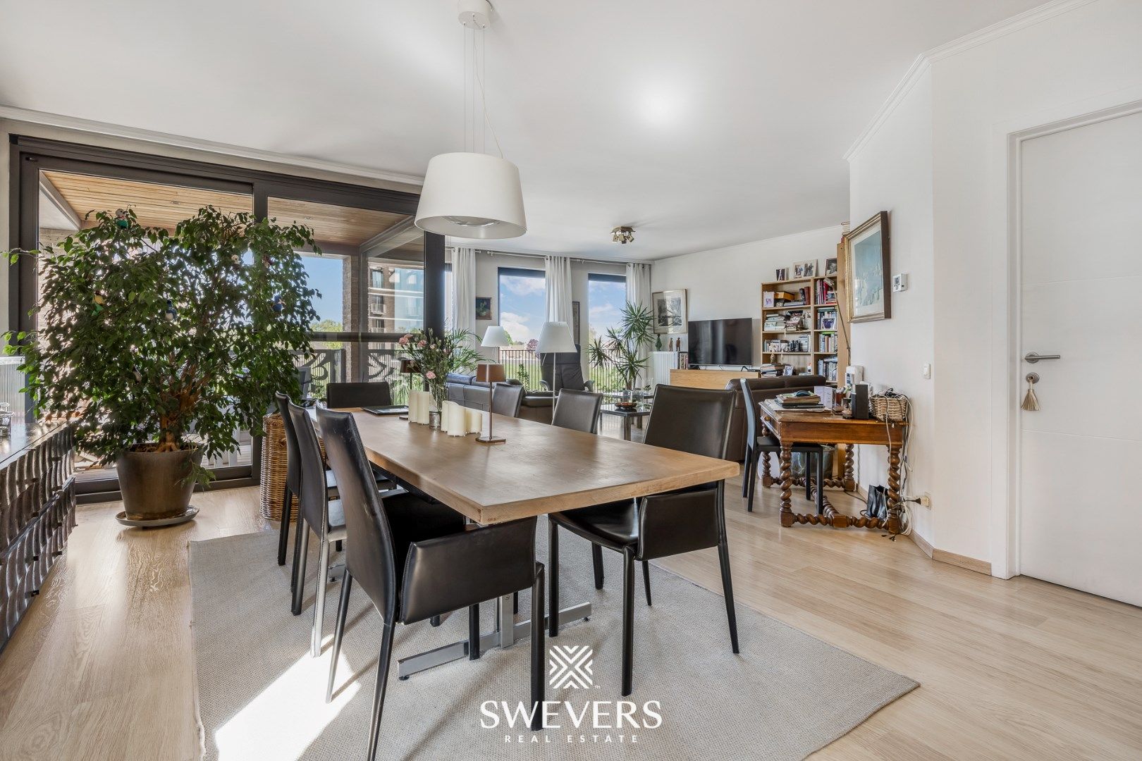 Ruim en modern appartement met zicht op de haven in bruisend Quartier Blue foto 7