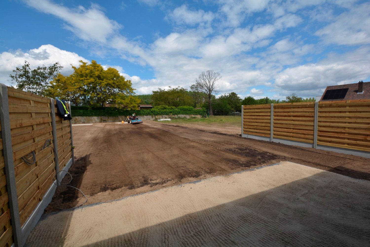 NIEUWBOUWWONING MET 4 SLK, TUIN EN PARKEERPLAATS! foto 14