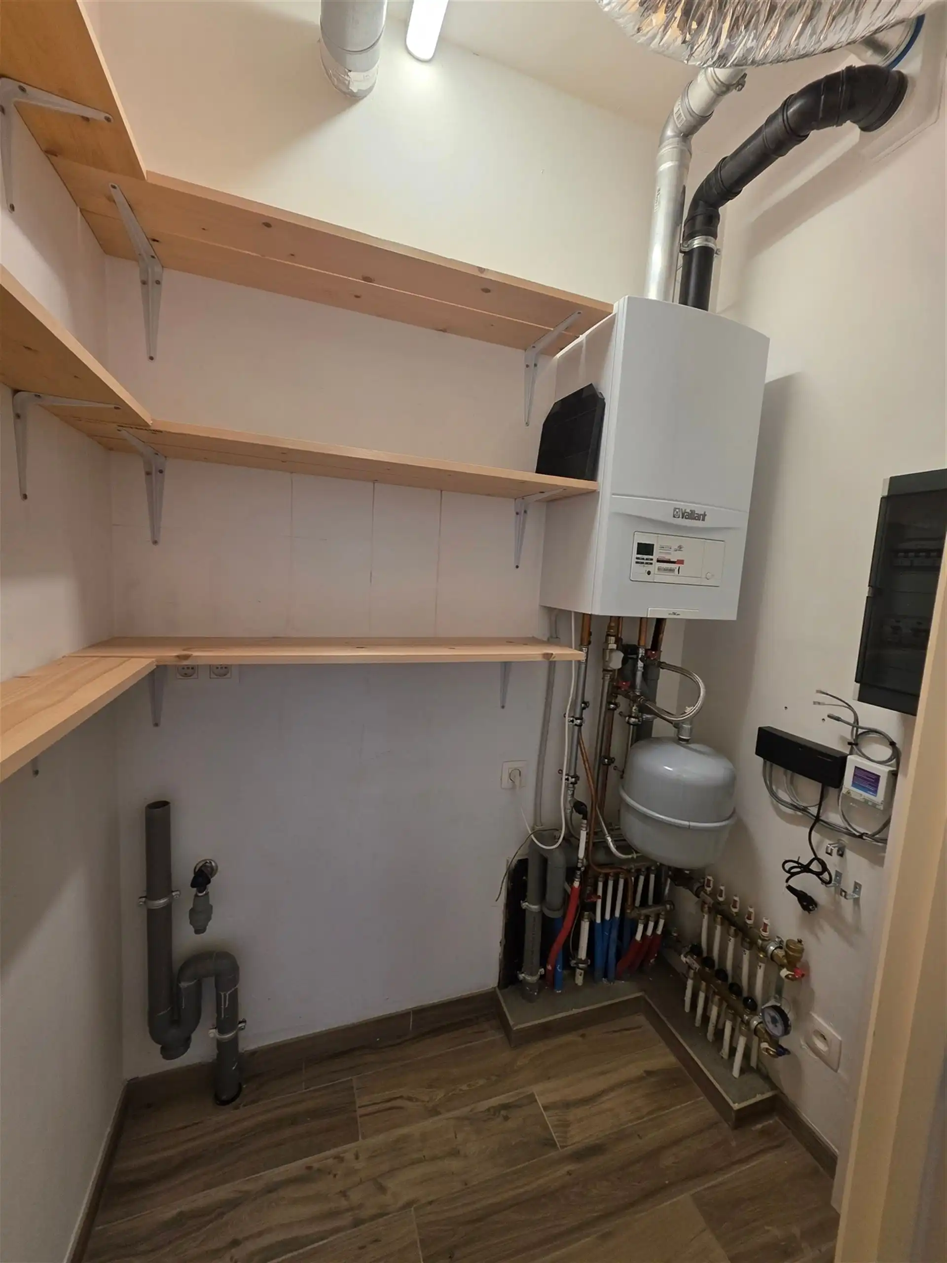 Lichtrijk appartement met zonnig terras! foto 15