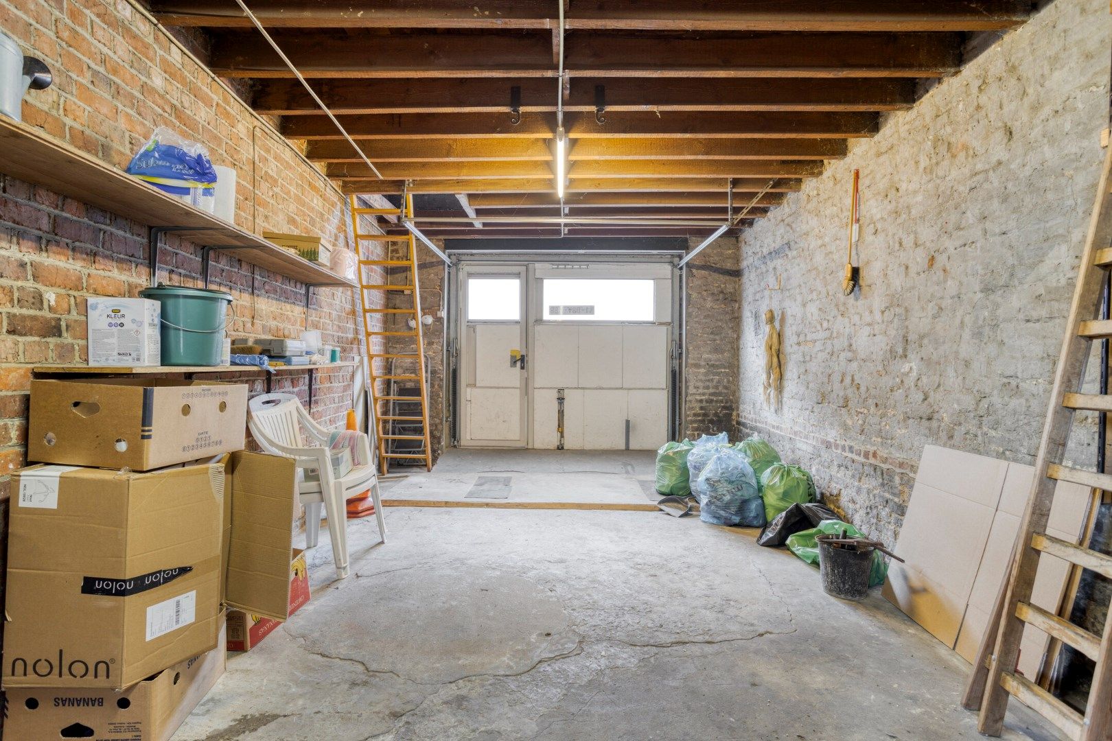 Te renoveren woning in hartje Lauwe! foto 19