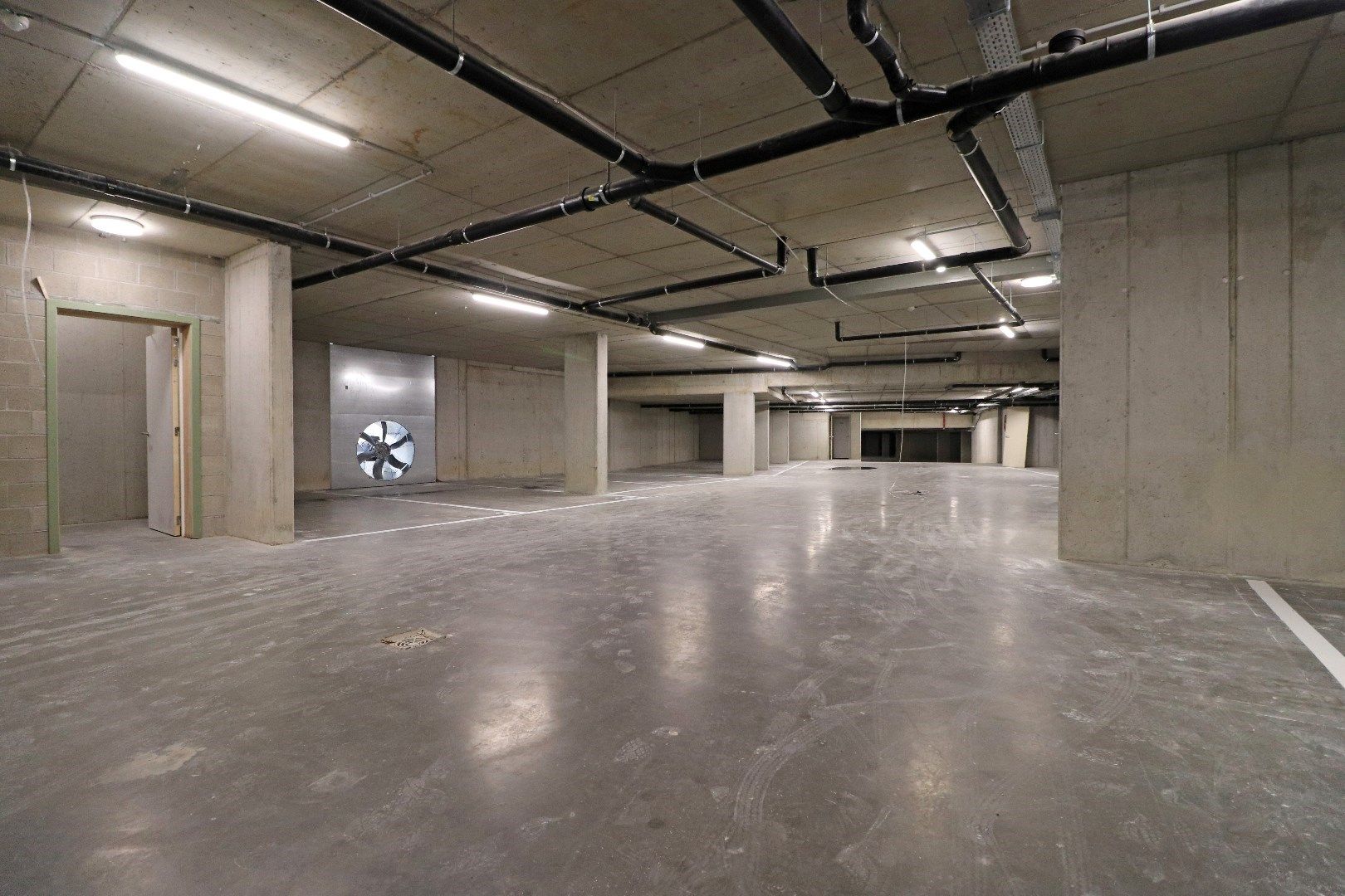 Prachtige penthouse met autostaanplaats foto 9