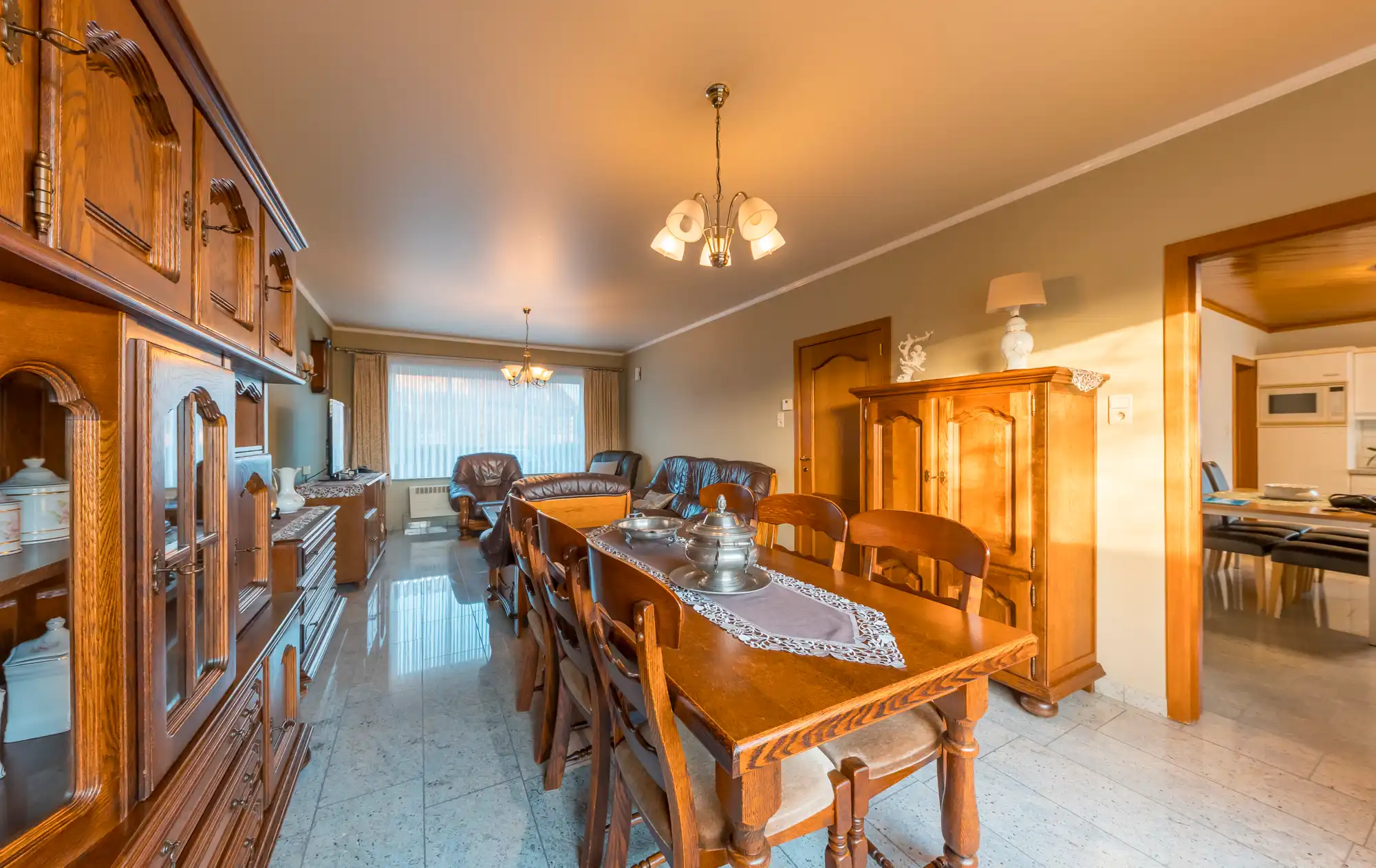 TE KOOP: Renovatiewoning met 5 slk en/of beroep aan huis op toplocatie in Gruitrode foto 4