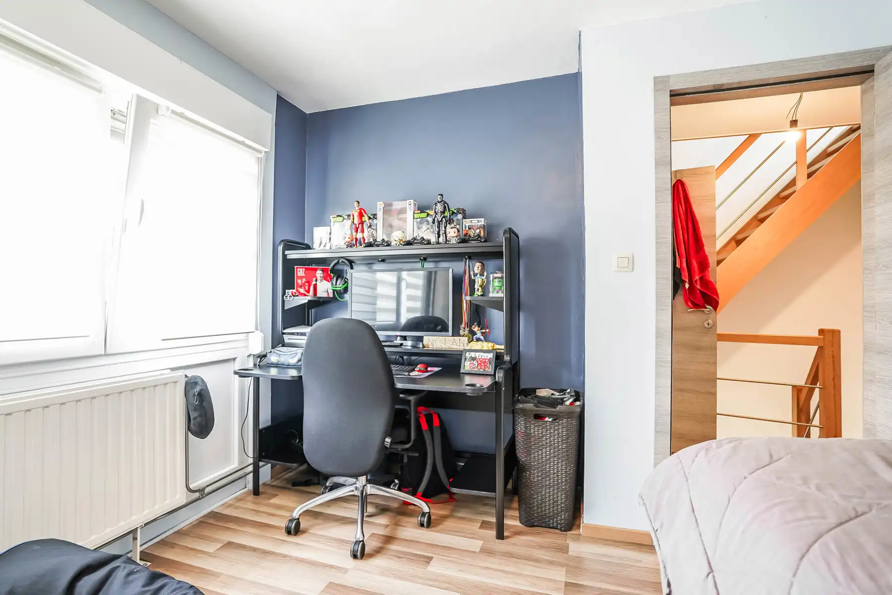 Mooi gerenoveerde & instapklare 3-gevel woning te Londerzeel foto 19