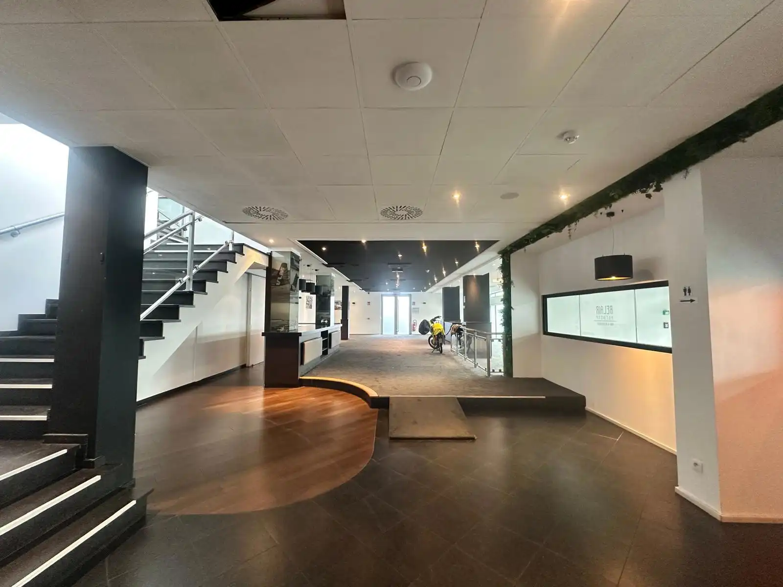 Unieke horecakans in Luchthaven Antwerpen foto {{pictureIndex}}