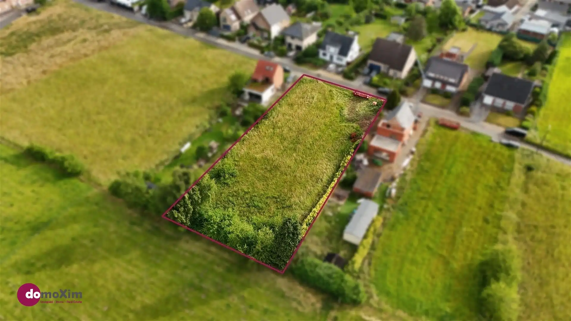 Ruim perceel voor open bebouwing in rustige straat vlak bij het centrum van Schiplaken foto 2