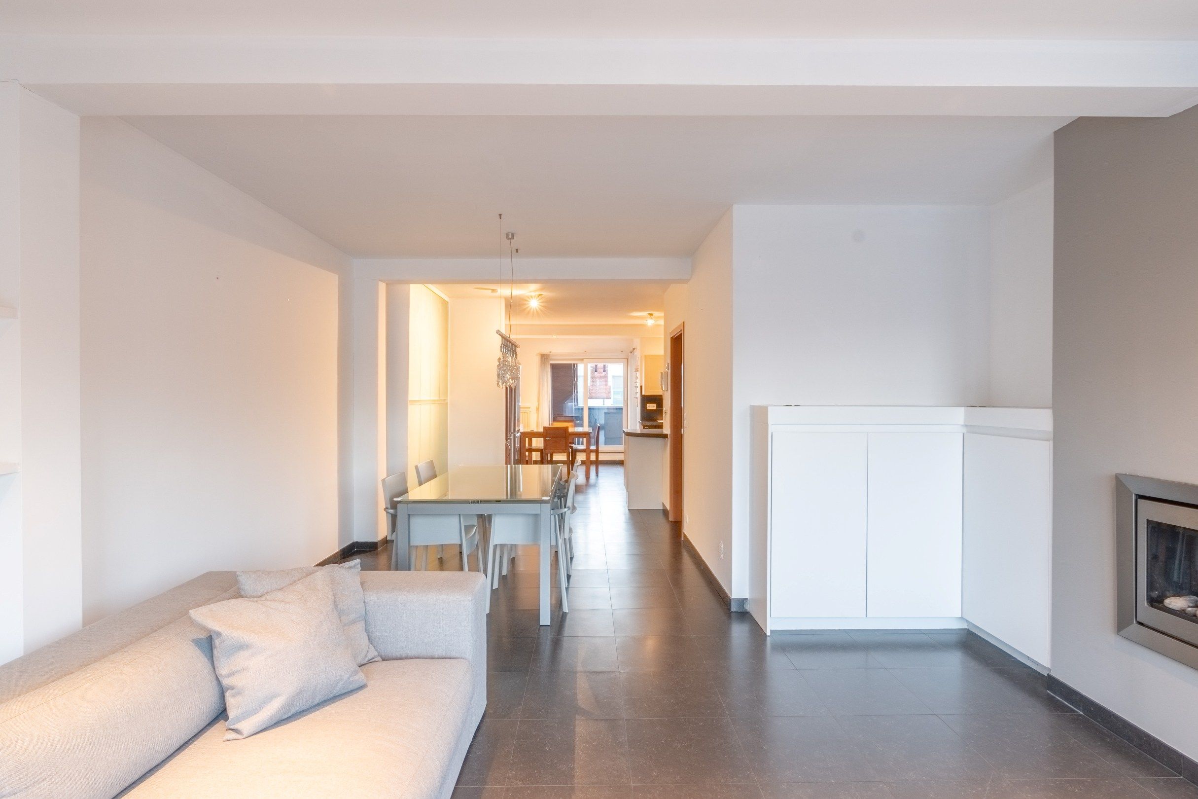 Ruim duplex appartement met zonnige terrassen in hartje Knokke foto 4