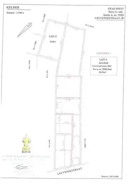 Handelsruimte met stockageruimte nabij de markt van Diest foto 24