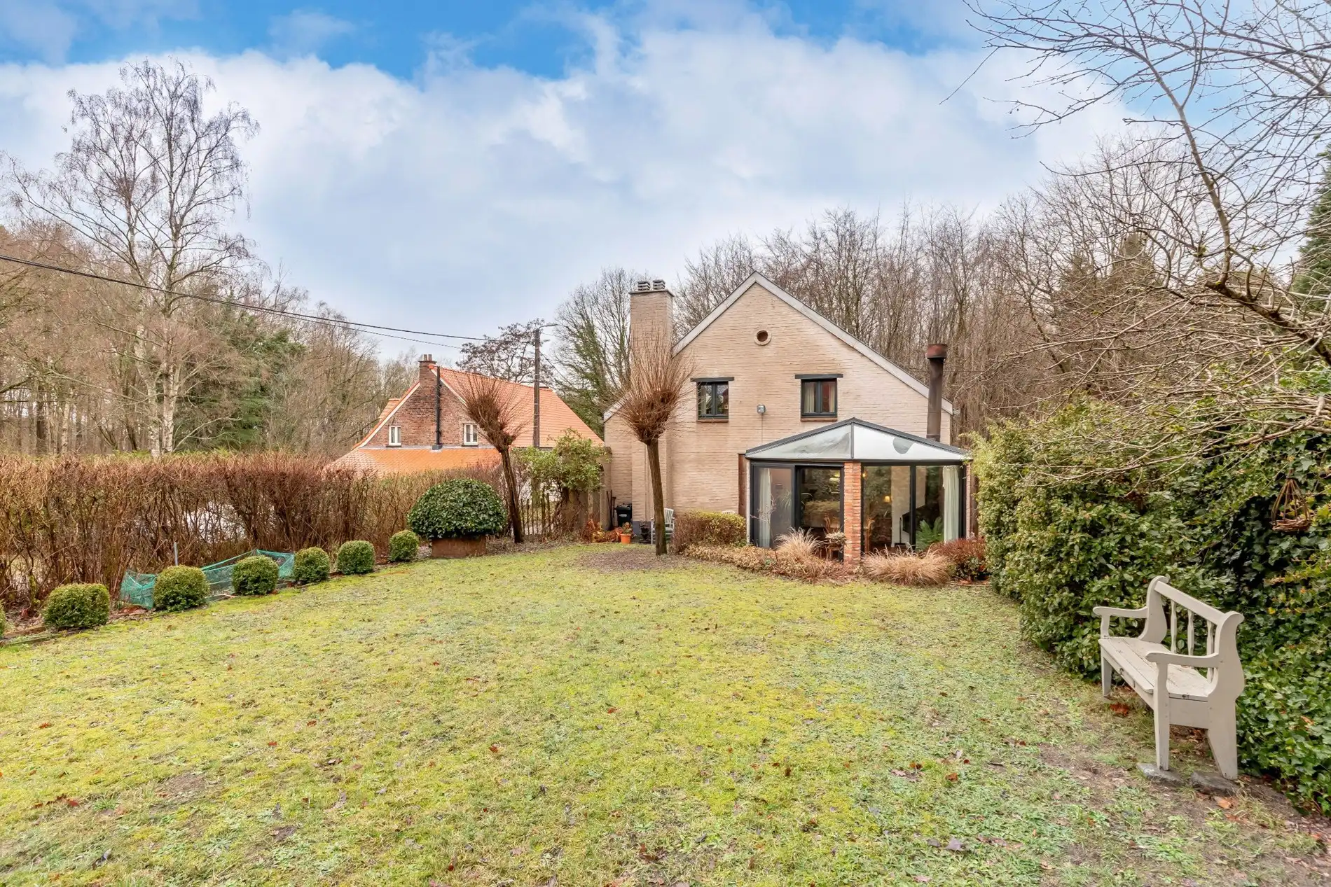 Charmante volledig bemeubelde woning met 2-slaapkamers foto 9