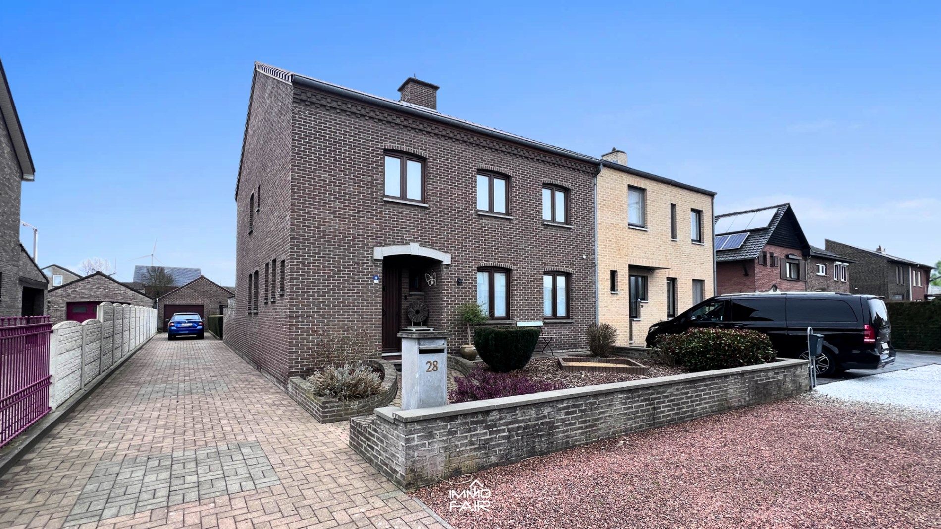 ()=>{if(producerUpdateValueVersion(node),producerAccessed(node),node.value===ERRORED)throw node.error;return node.value} Ridderstraat 28 - - 3630 Maasmechelen